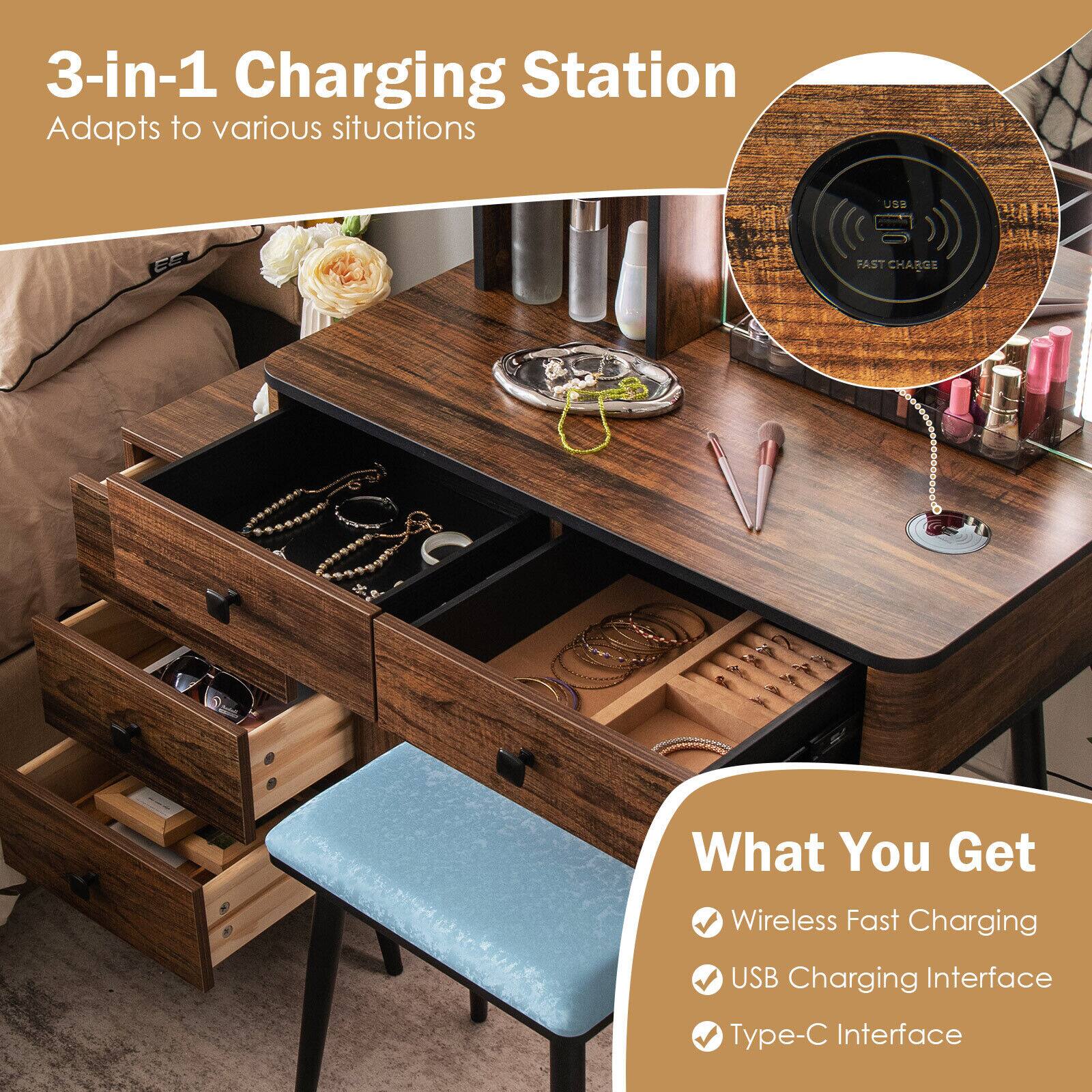 3-in-1 Charging Station Adapts to various situations

What You Get
Wireless Fast Charging
USB Charging Interface
Type-C Interface