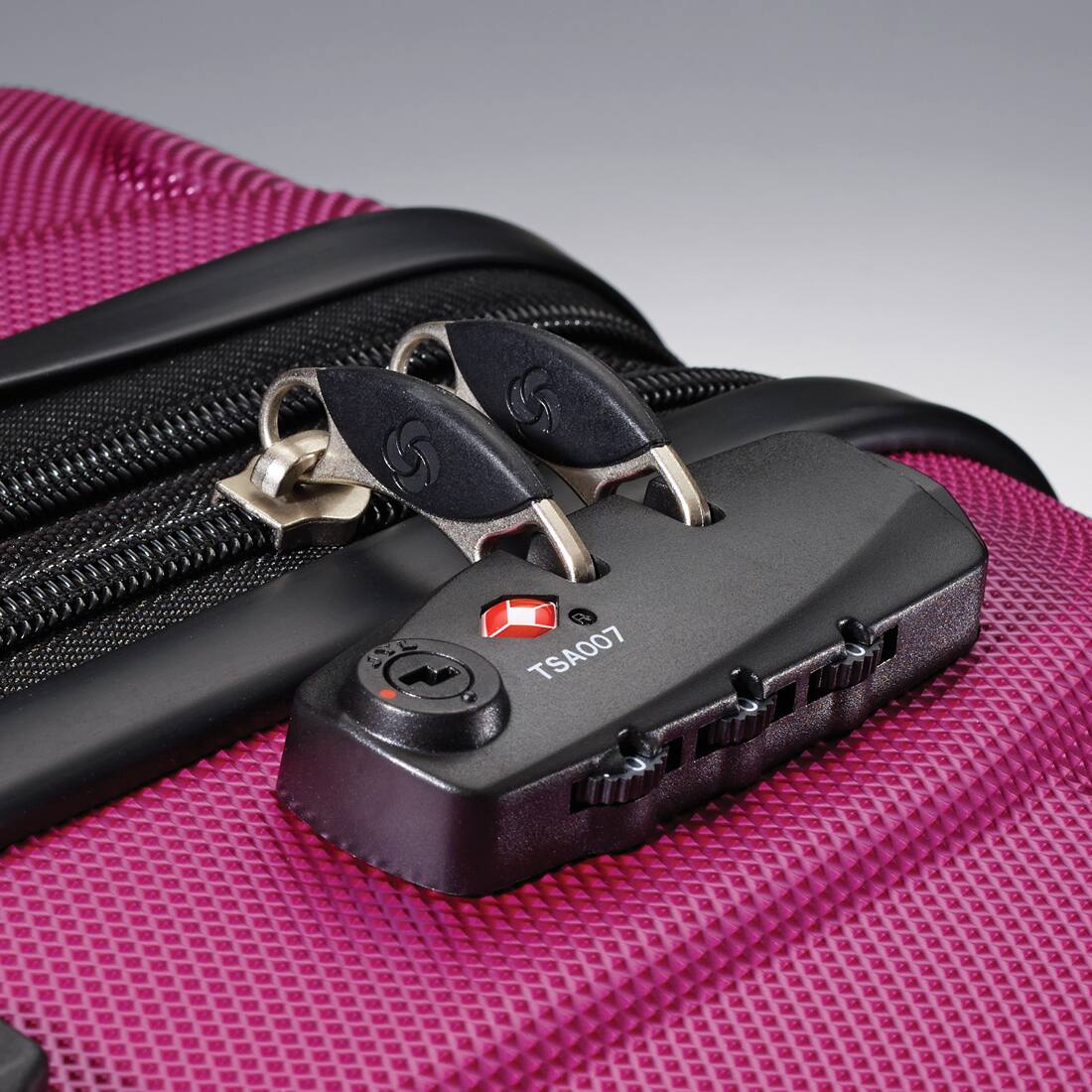 Alt View 6. Samsonite - Omni Hardside Luggage Nested Spinner Set 68311-0596 - Radiant Pink.