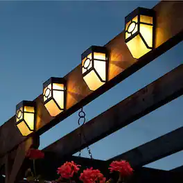 Oumilen - 8 Pack Vintage Solar Wall Mount Lights – Warm White 2-LED Outdoor Solar Fence Lamp for Patio Deck