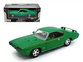 1969 Pontiac GTO Judge with Stripes 1/24 Diecast Model Car by Motormax - Green