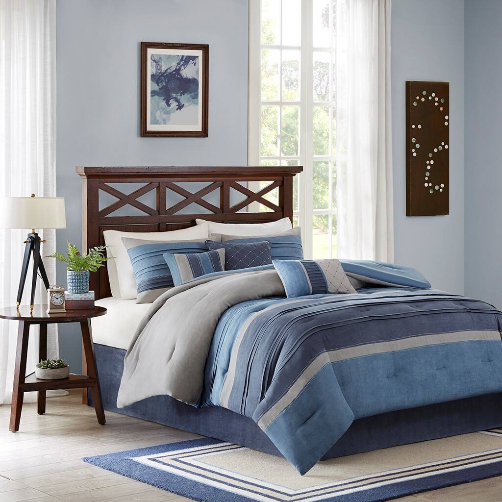Alt View 4. Gracie Mills - Gracie Mills Conley 7 Piece Suede Pieced Comforter Set - Navy.