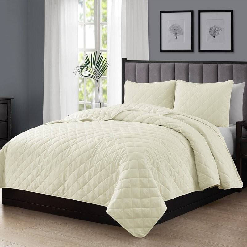 Angle. Hivvago - Twin/Twin XL 2-Piece Ivory Microfiber Reversible Diamond Quilt Set - Ivory.