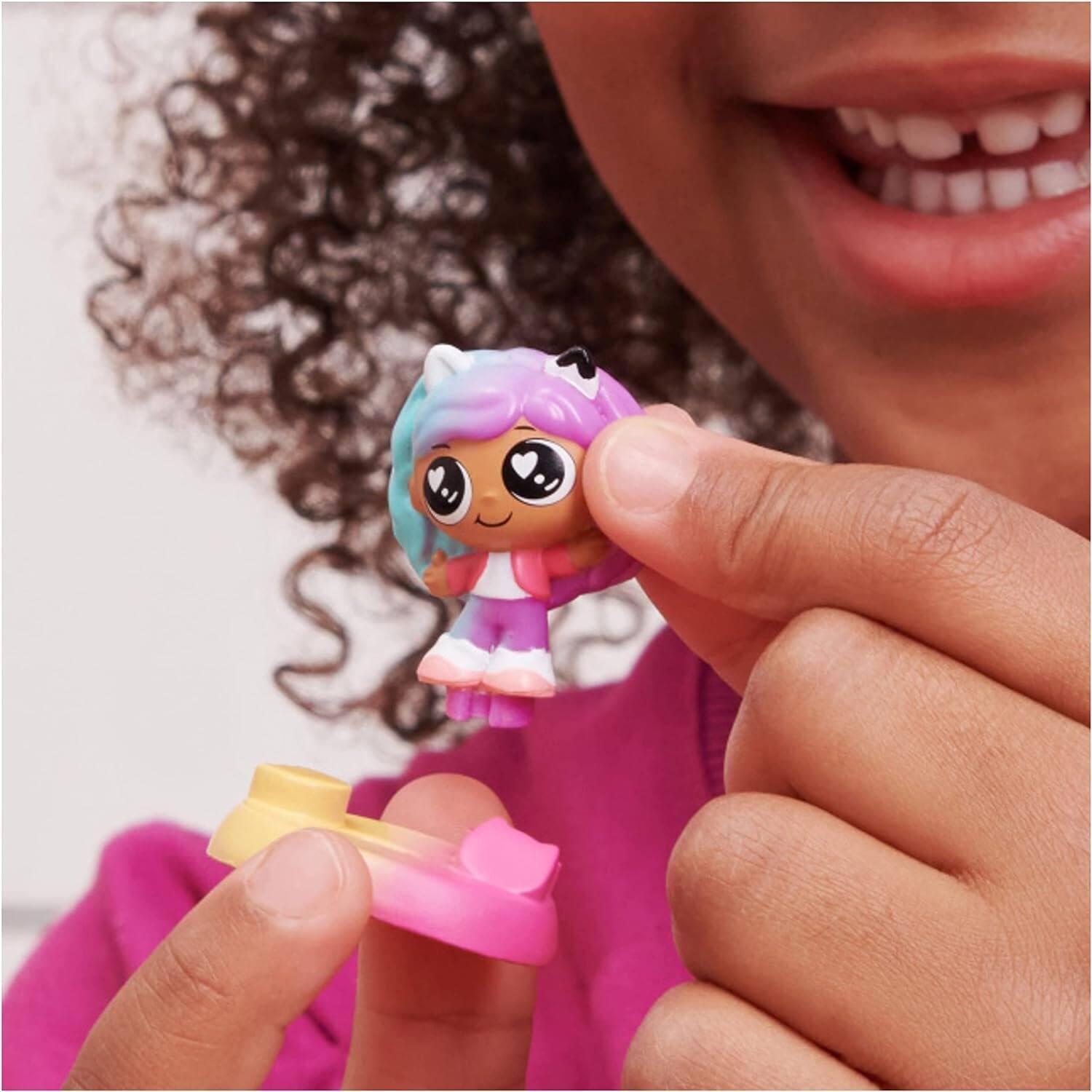 Alt View 1. Spin Master - Gabby’s Dollhouse Meow-mazing 12-Pack Mini Figures Rainbow-Themed Playset for Kids Ages 5+ - Multicolor.