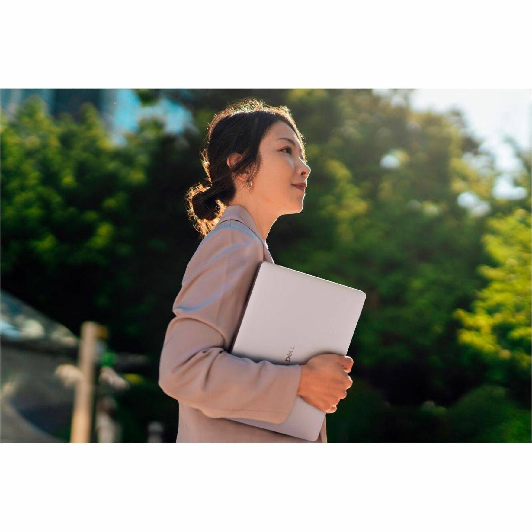 Alt View 22. Dell - Pro 14 Plus 14" IPS 1920 x 1200 (Full HD Plus) Laptop - AMD Ryzen 5 PRO with 16GB Memory - 512 GB SSD - Magnetite, Other.