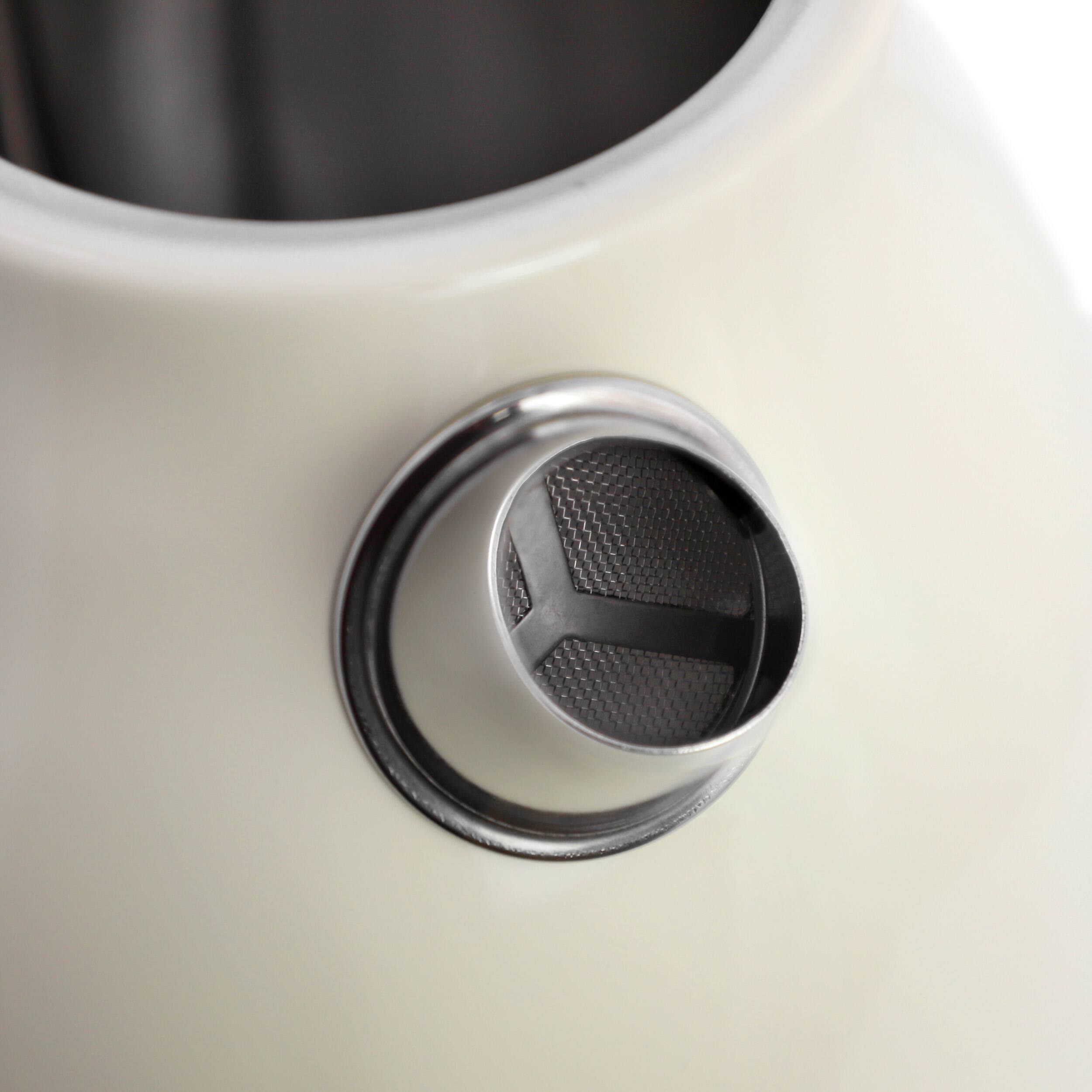 Alt View 3. MegaChef - MegaChef 1.8 Quart Electric Tea Kettle and 2 Slice Toaster Combo in Gloss Cream - Cream.