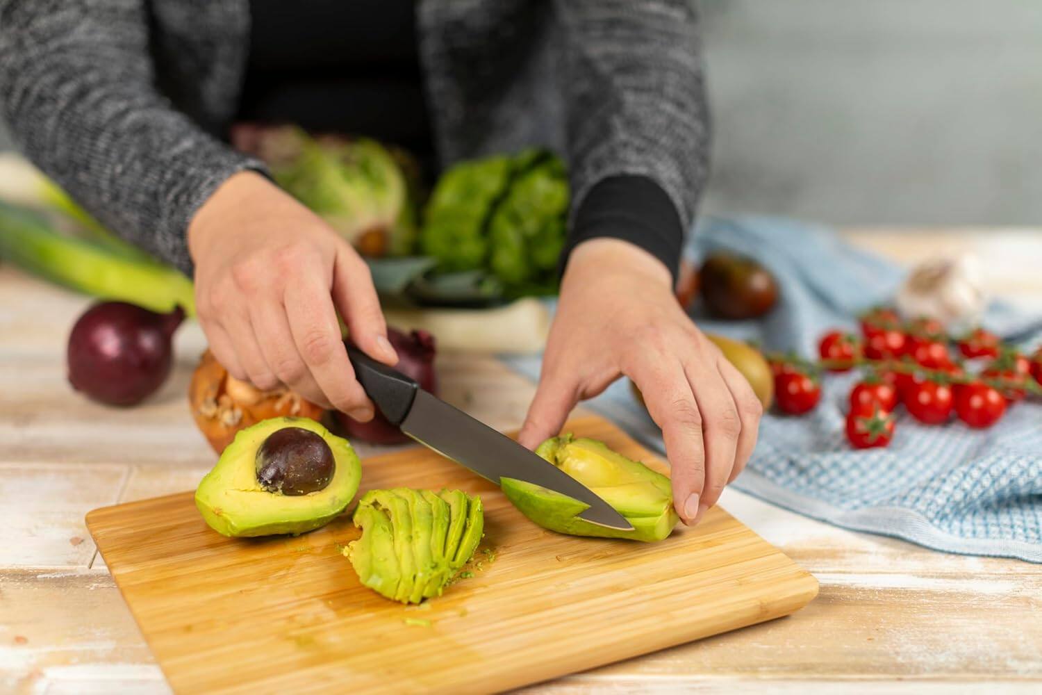 Alt View 3. Kuhn Rikon - ICED Straight Utility Knife 5.12-Inch, Ice Hardened German Stainless Blade - Black.