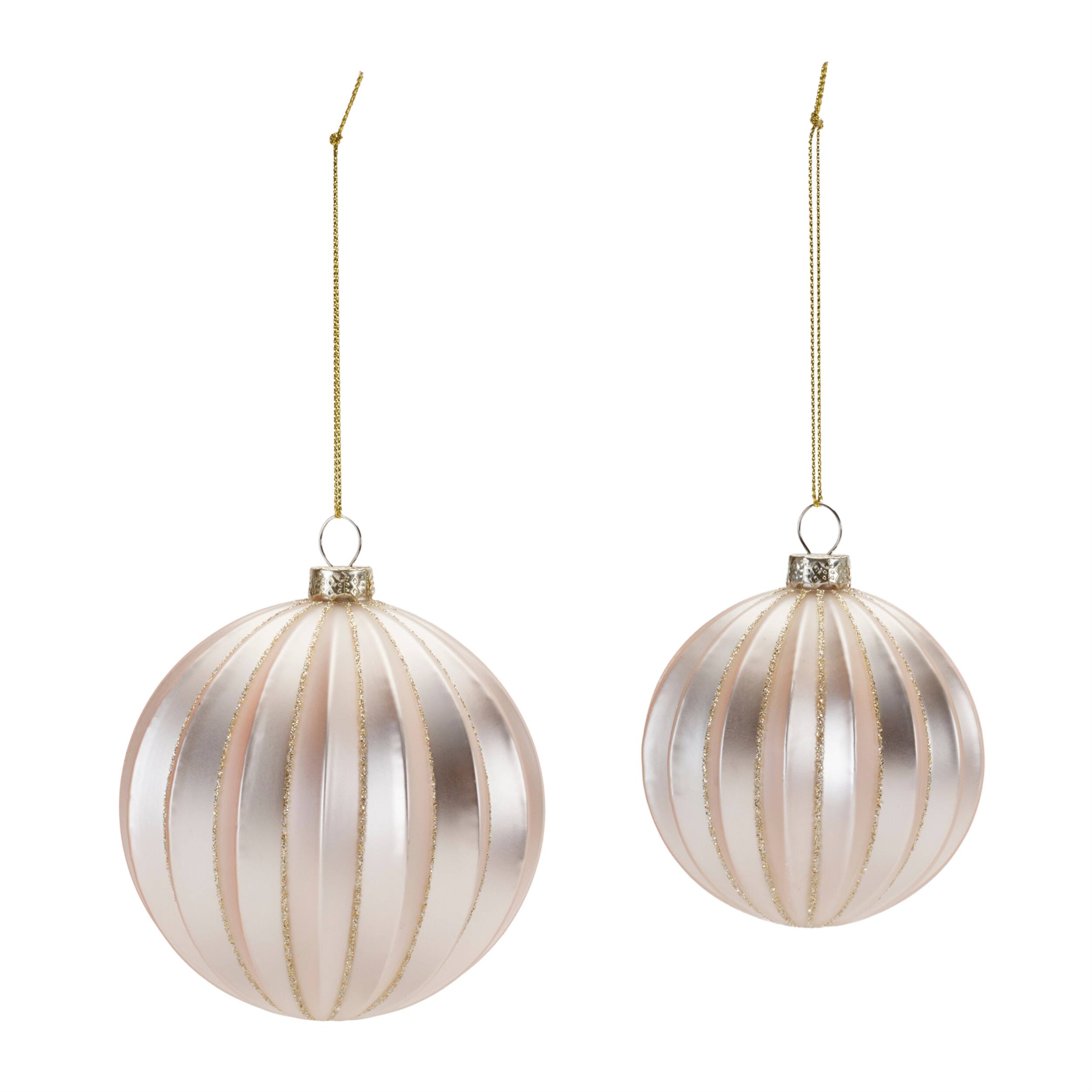 Angle. BreeBe - Metallic Ribbed Glass Ball Ornament (Set of 6) - Silver.