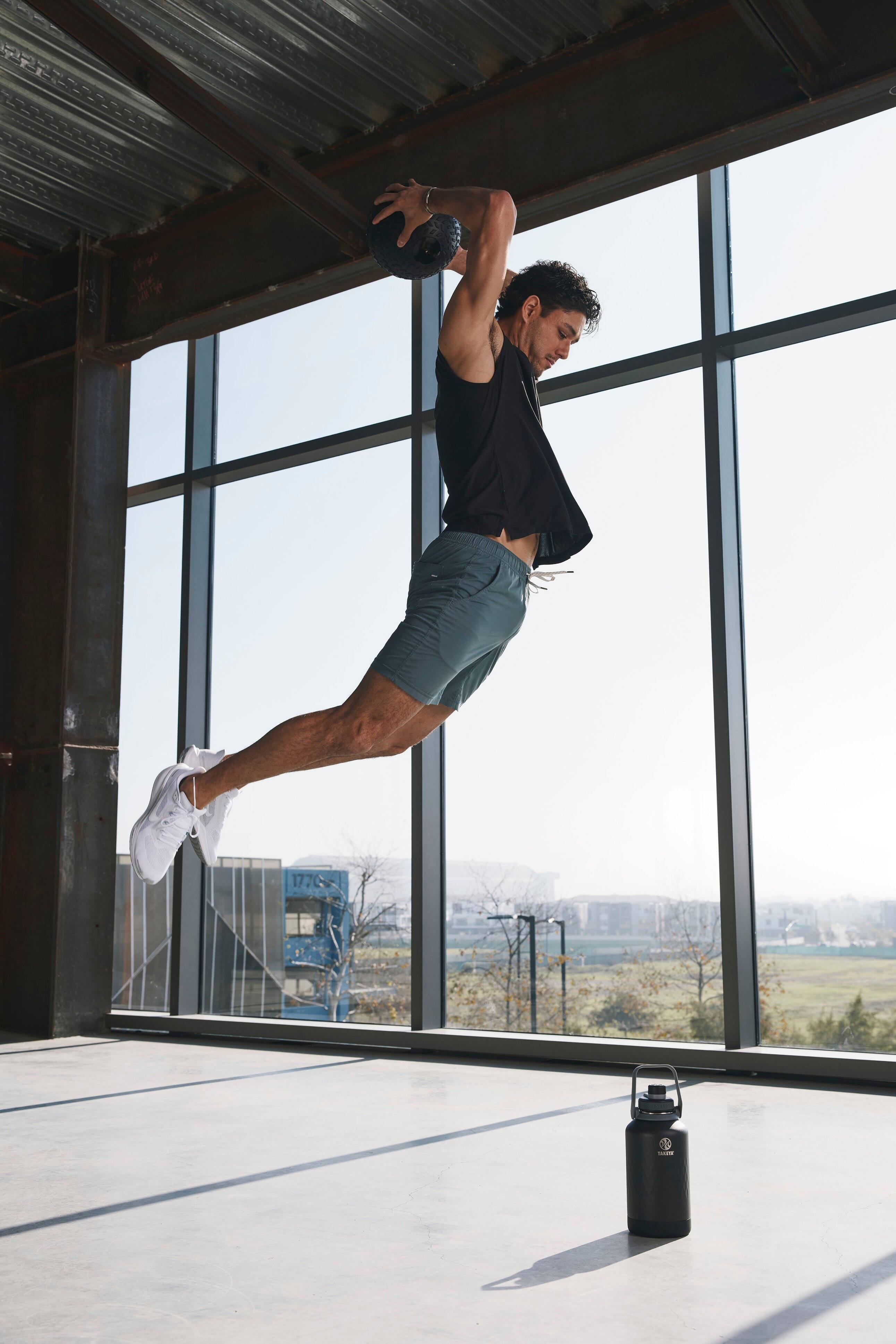 Alt View 6. Takeya - Sport 64-oz. Wide Handle Leakproof Water Bottle with Spout Lid - Obsidian.