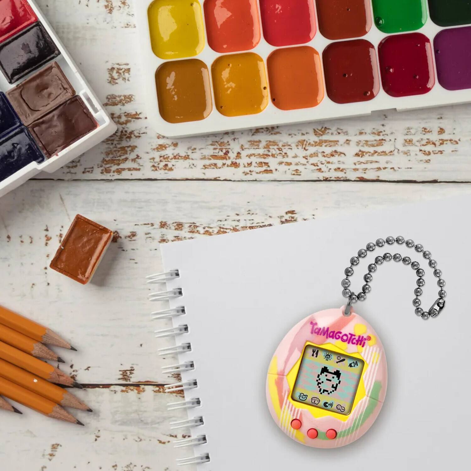 Alt View 1. Bandai - Bandai Namco - Original Tamagotchi - Art Style   - Collectibles - Multicolor.