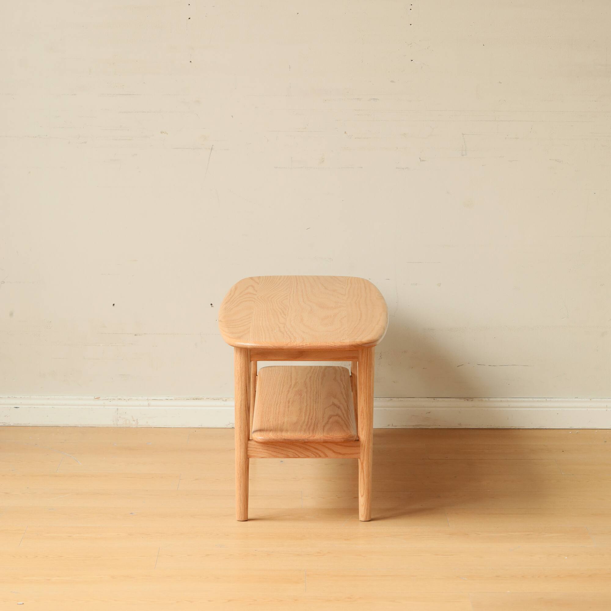 Back. GOODSILO - Solid Wood Low Coffee Table with Storage Shelf - Compact Design for Living Room or Study Desk - Oak.
