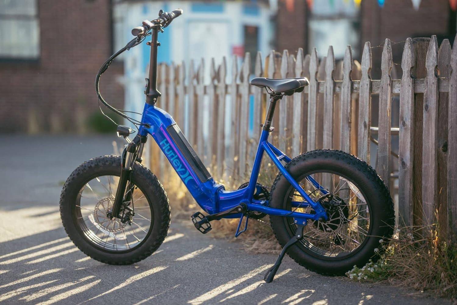 Alt View 5. Hurley - Hurley Bikes Stowaway Multi-Speed Folding E-Bike, Blue - Blue.