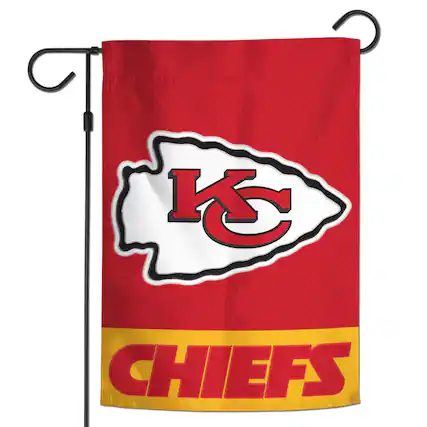 Front. WinCraft - Kansas City Chiefs 12" x 18" Applique Garden Flag - Multicolor.