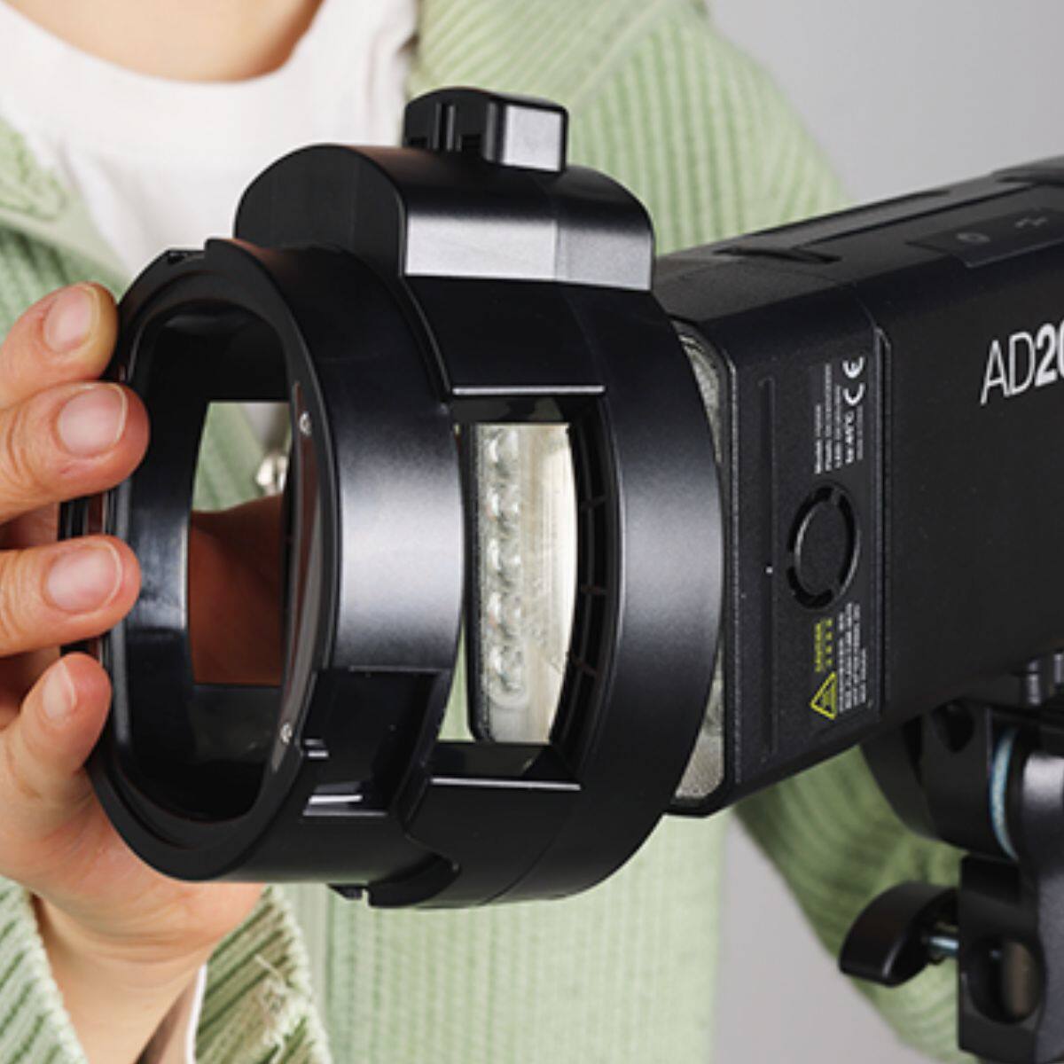 Alt View 6. Glow - Glow OTA-EV3 ParaSnap OTA Adapter for AD200 Pro II, Sony HVL-F60RM2, and Canon Speedlight EL-5.