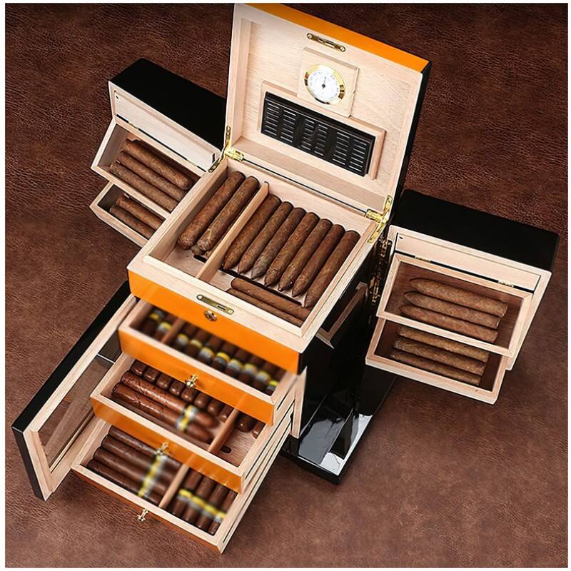 Back. Prestige - Genova Humidor Cigar Box - Hand Rubbed Lacquer High Gloss Finish.