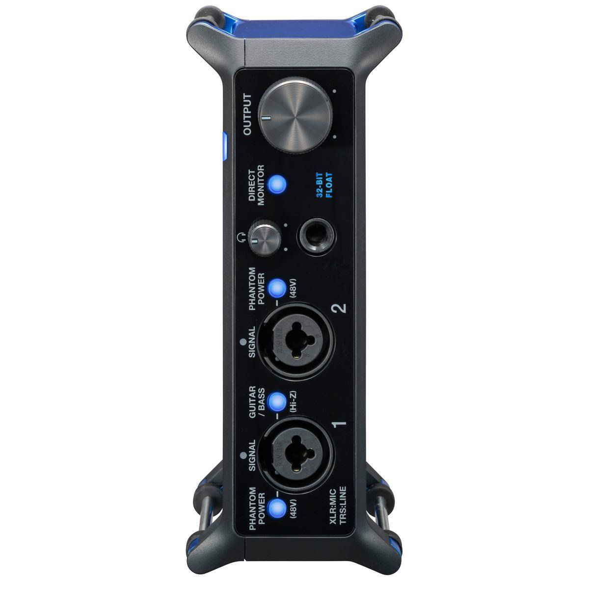 OUTPUT - DIRECT MONITOR 32-BIT FLOAT  
C - PHANTOM POWER  
SIGNAL GUITAR BASS - SIGNAL PHANTOM POWER (48V) (Hi-Z) (48V)  
2 1 XLR:MIC TRS:LINE