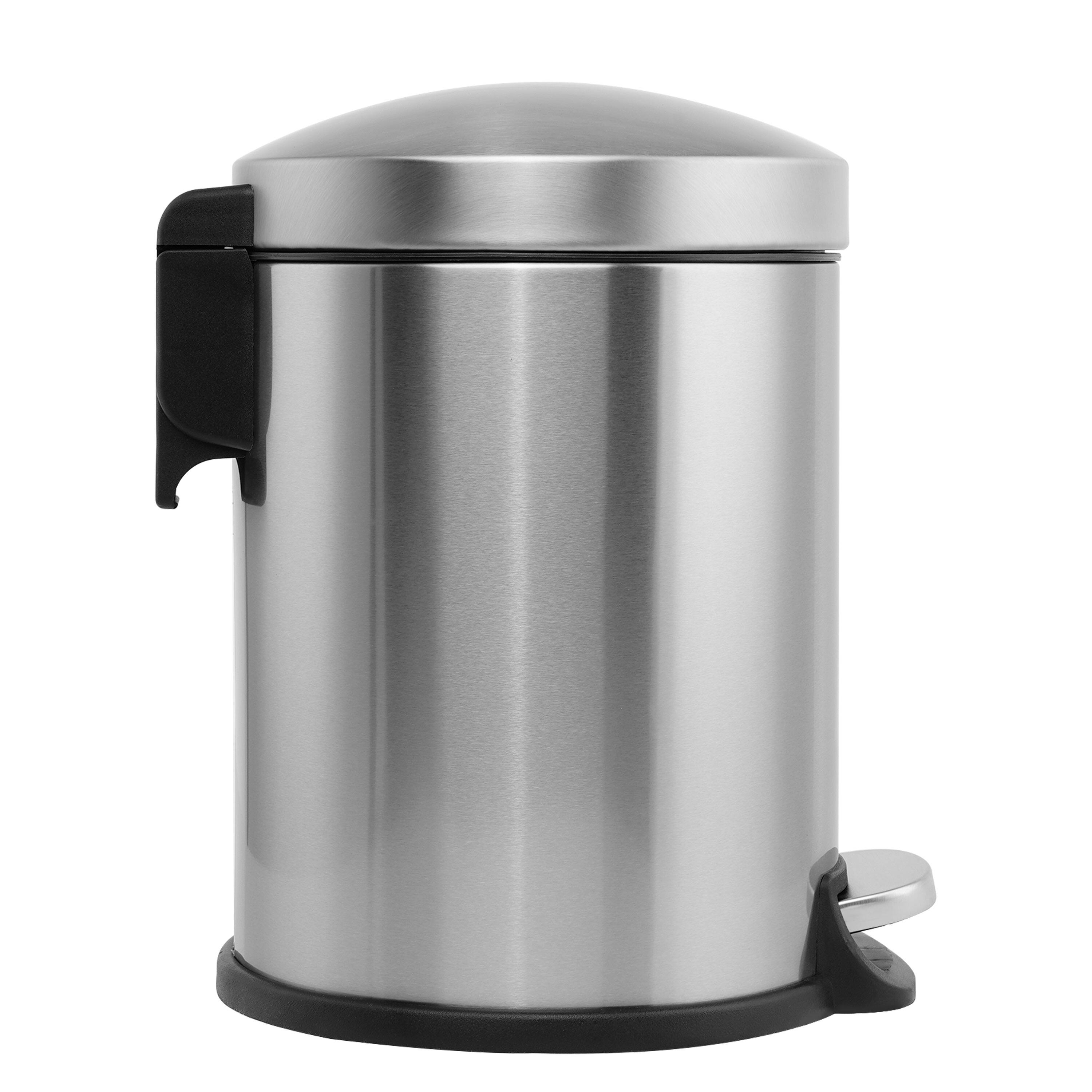 Left. Innovaze - 1.32 Gal./5 Liter Stainless Steel Round Step-on Trash Can for Bathroom and Office - Silver.