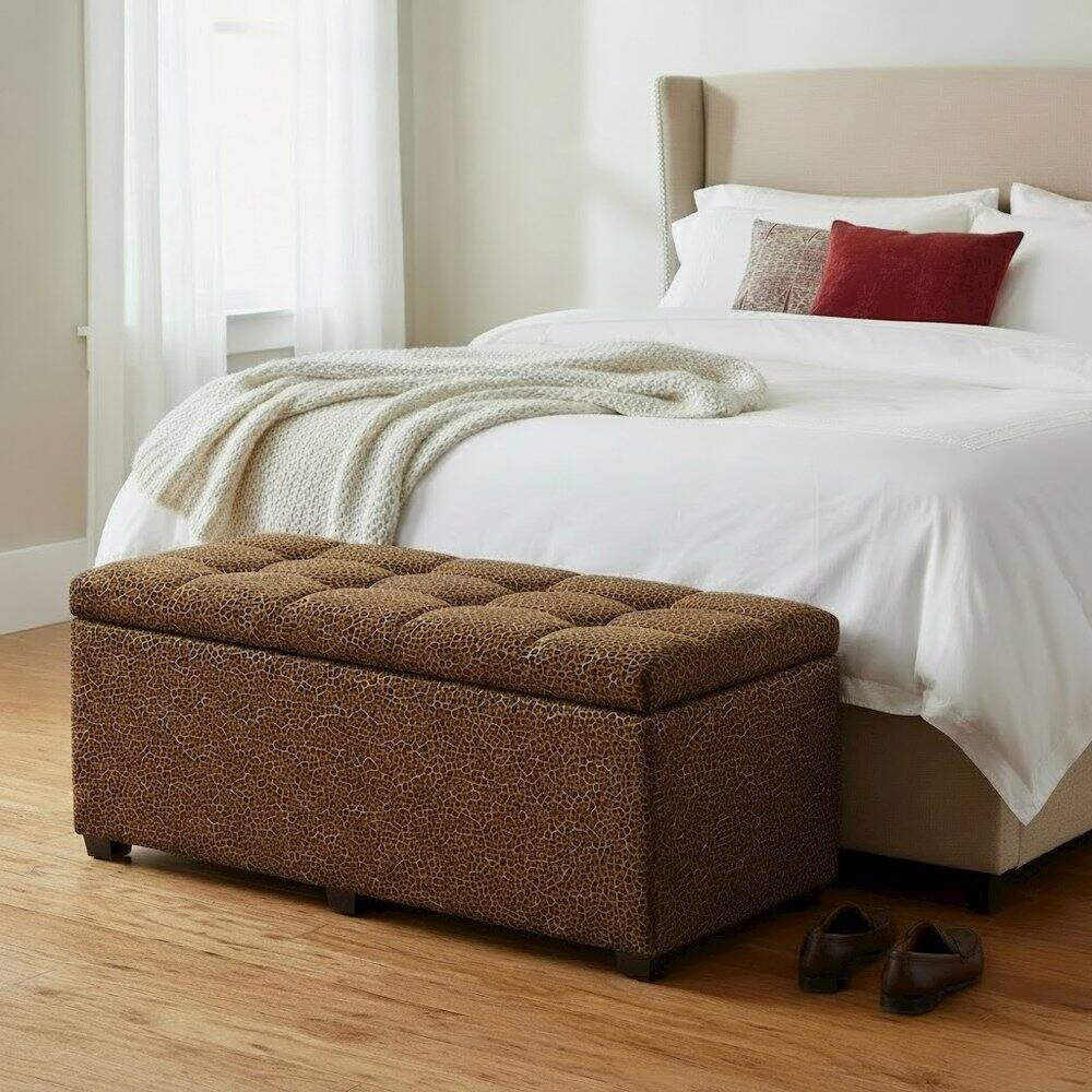 Left. Sanford - Esplanade Bed Bench Velvet Leopard - Leopard Print.