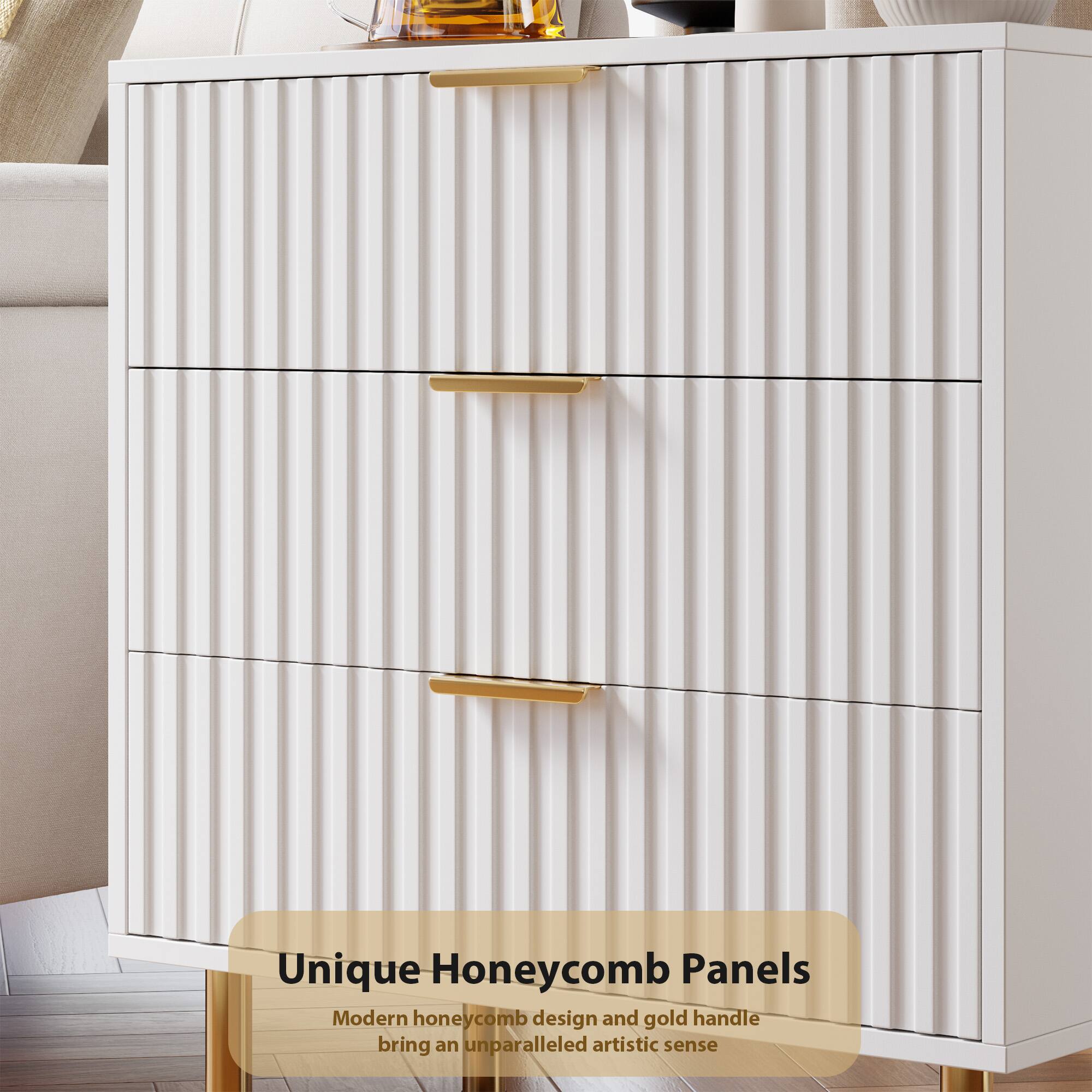 Unique Honeycomb Panels

Modern honeycomb design and gold handle bring an unparalleled artistic sense