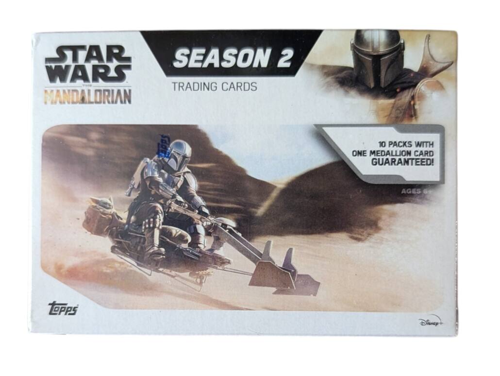 STAR WARS SEASON 2 TRADING CARDS MANDALORIAN BPPS 10 PACKS WITH ONE MEDALLION CARD GUARANTEED! AGES 6+
