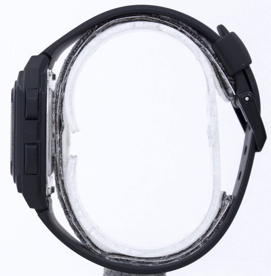 Left. Casio - Digital 5 Alarms Dual Time Illuminator F-201WA-1ADF F201WA-1ADF Men's Watch - Black.