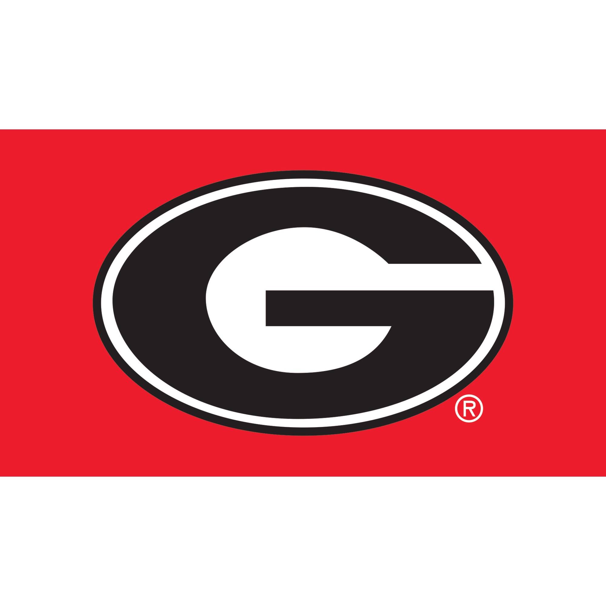 Front. Evergreen Enterprises - Georgia Bulldogs 28" x 16" Turf Mat - Multicolor.