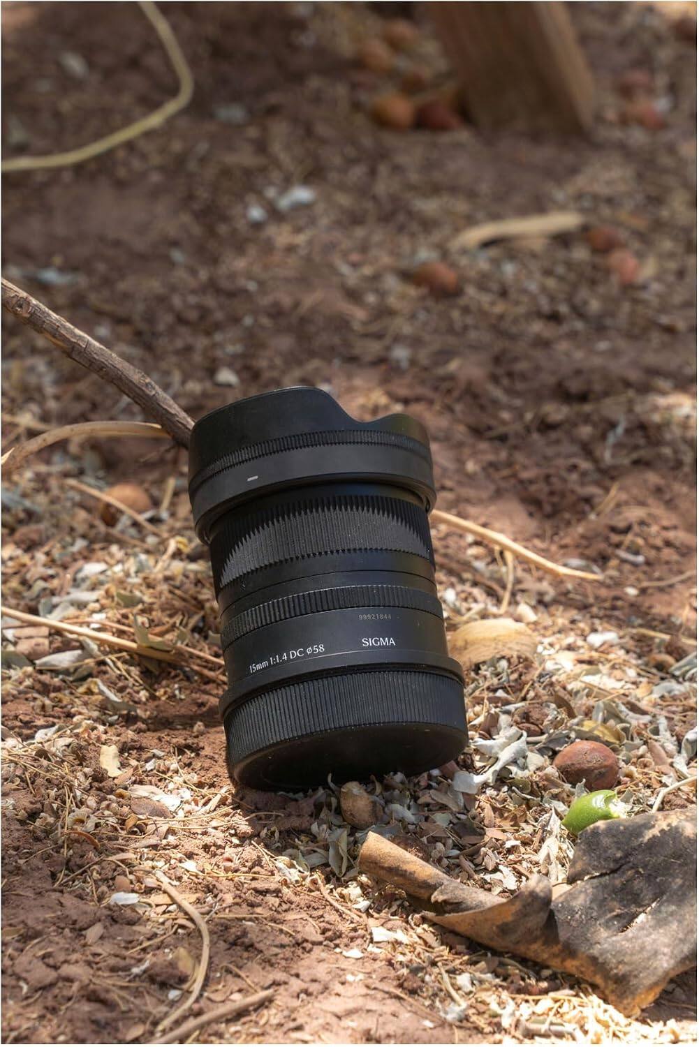 59921844 DC 58 1:1.4 15mm SIGMA