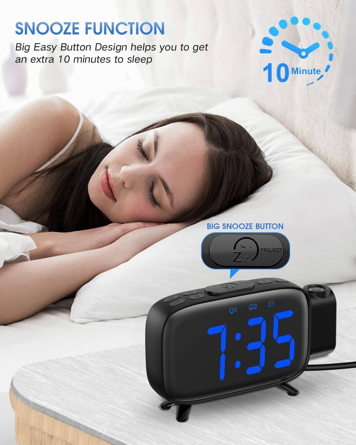 SNOOZE FUNCTION  
Big Easy Button Design helps you to get an extra 10 minutes to sleep  

10 Minute  

BIG SNOOZE BUTTON  

7:35