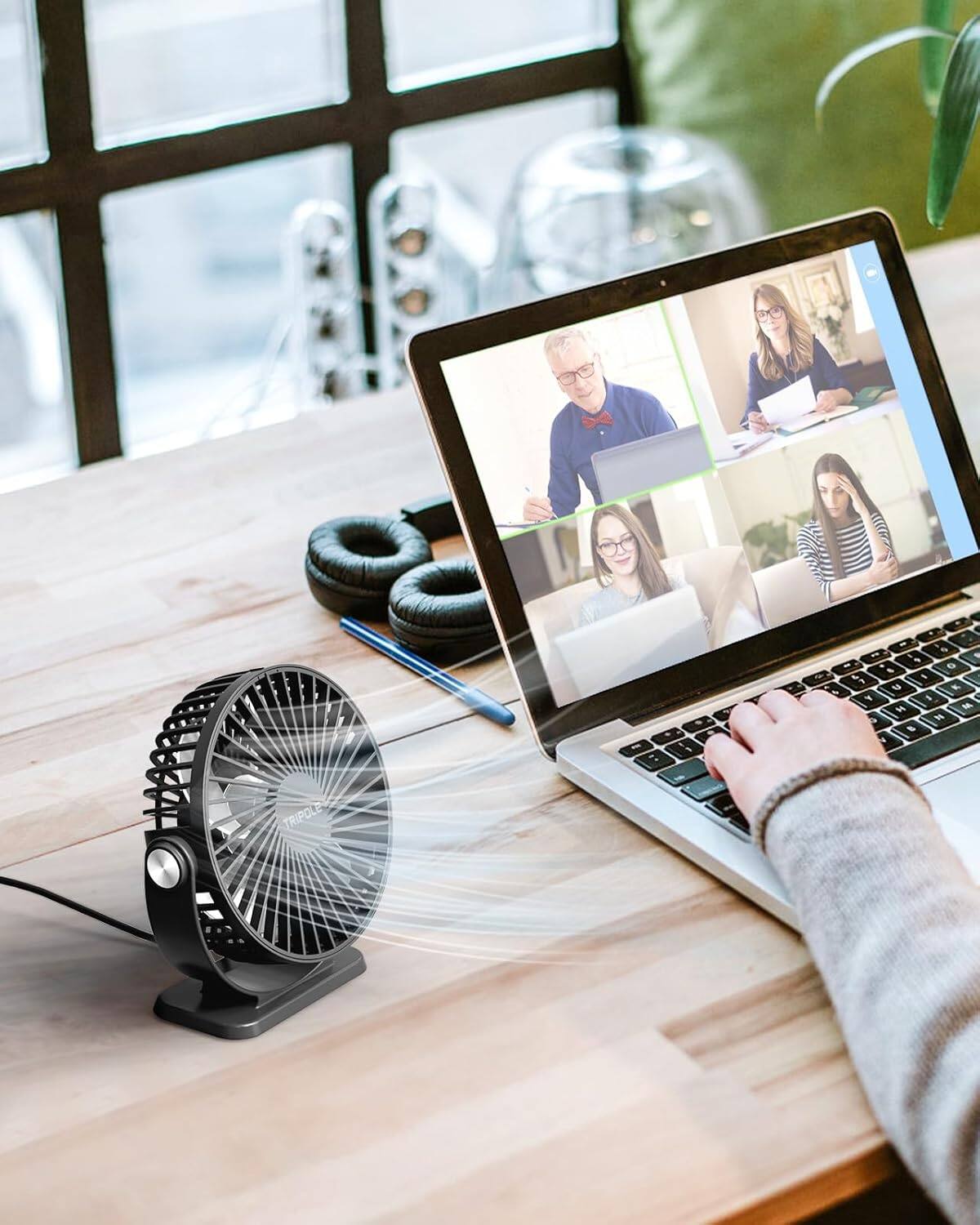 Alt View 3. DTTO - 5.1-inch Ultra-Thin USB Desk Fan ,360° Rotating Base ,3-Speed Turbo Wind  ,Whisper-Quiet Operation - Black.