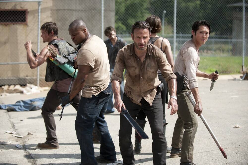 Alt View 1. The Walking Dead: The Complete First Season   - DVD.