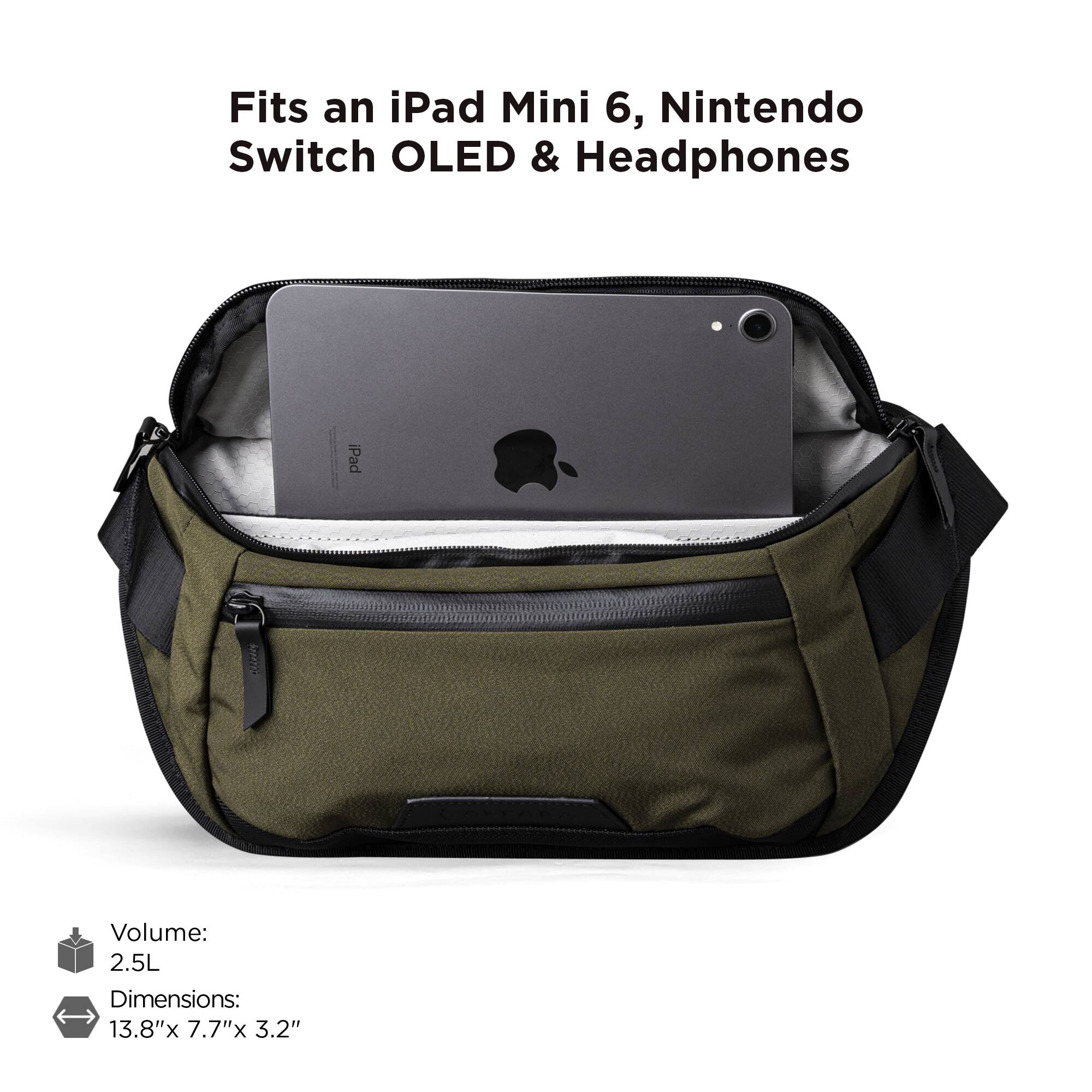 Fits an iPad Mini 6, Nintendo Switch OLED & Headphones

Volume: 2.5L

Dimensions: 13.8" x 7.7" x 3.2"