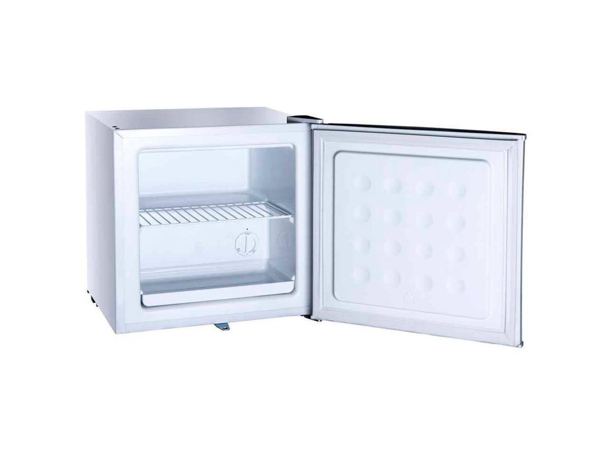 Angle. Sunpentown - 1.1 cu.ft. Upright Freezer - White.