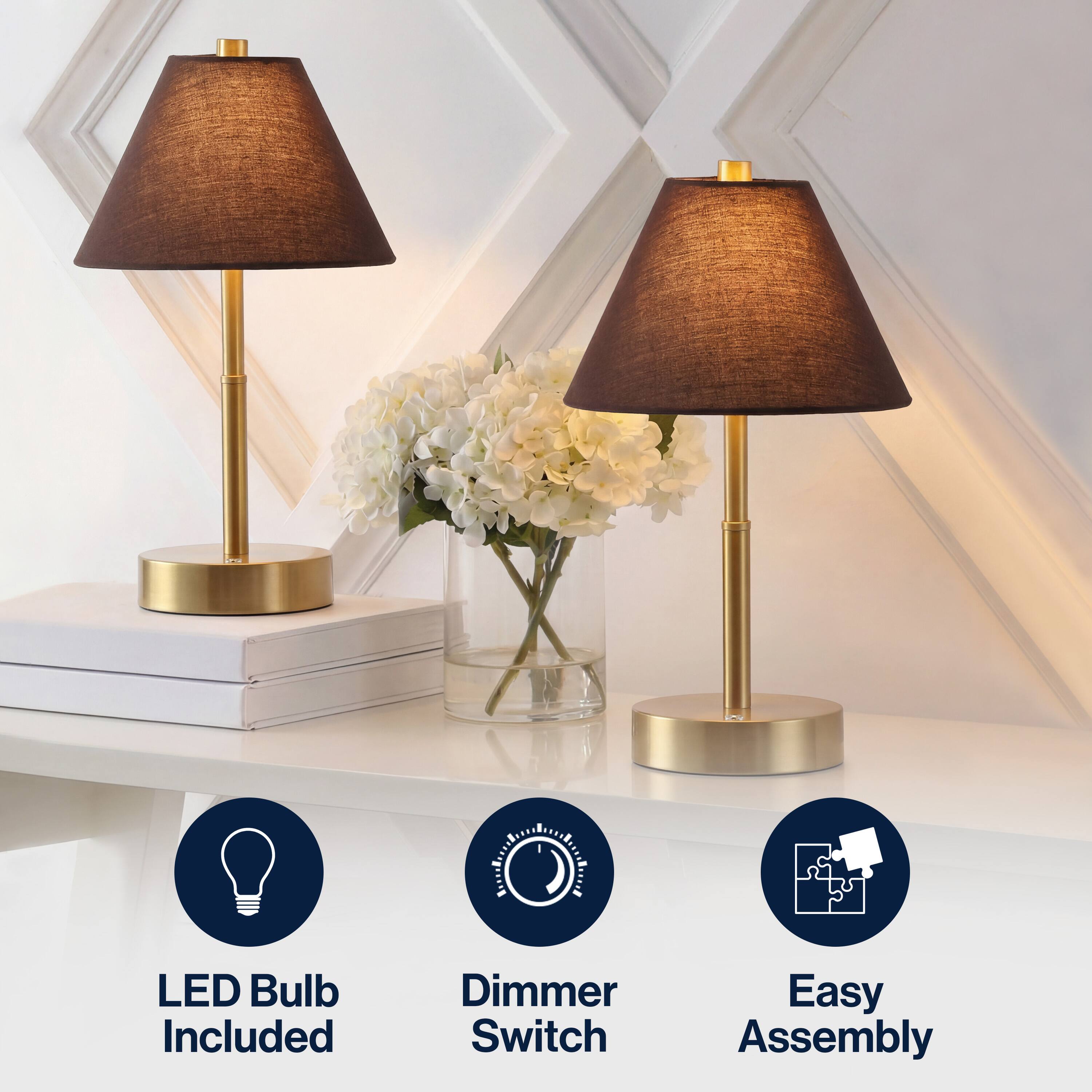 LED Bulb Included  
Dimmer Switch  
Easy Assembly
