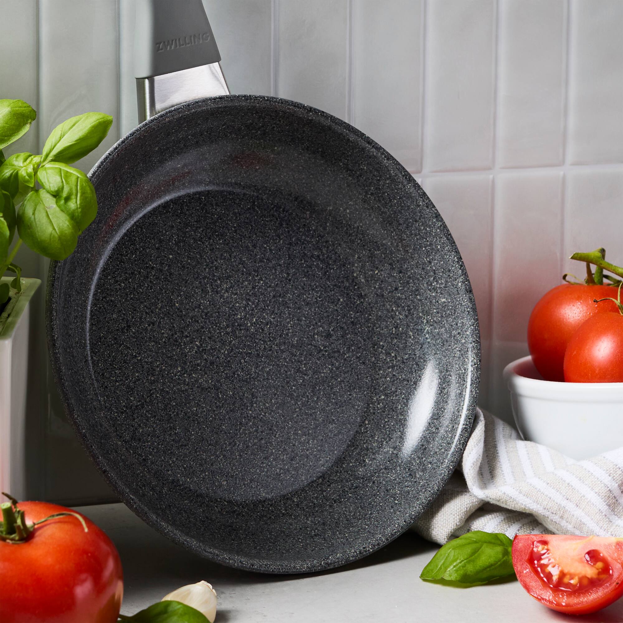 Alt View 4. ZWILLING - ZWILLING Parma Plus Ceramic 8-inch Aluminum Ceramic Nonstick Fry Pan - Grey.