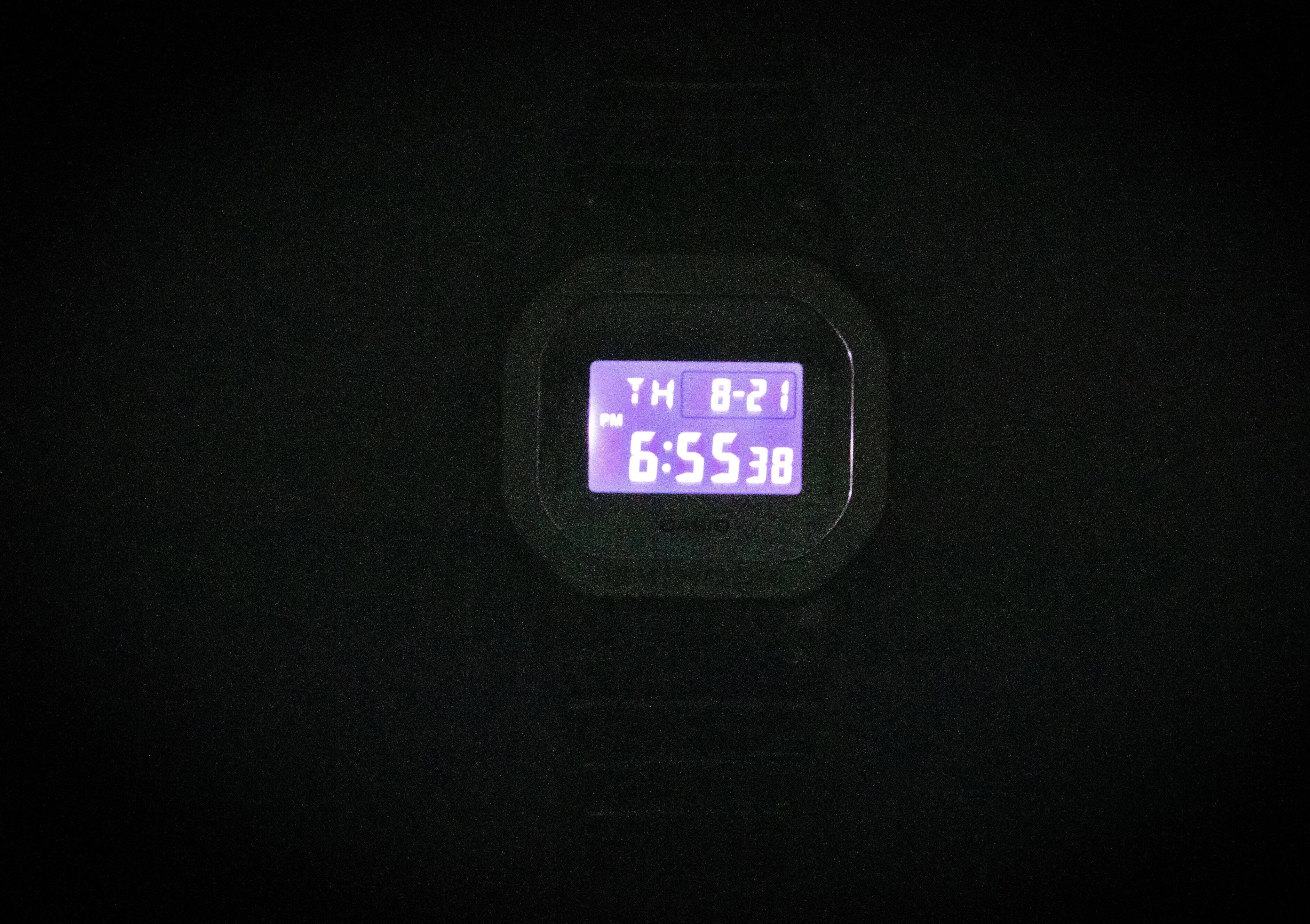 TH 8-21 PM 6:55 38