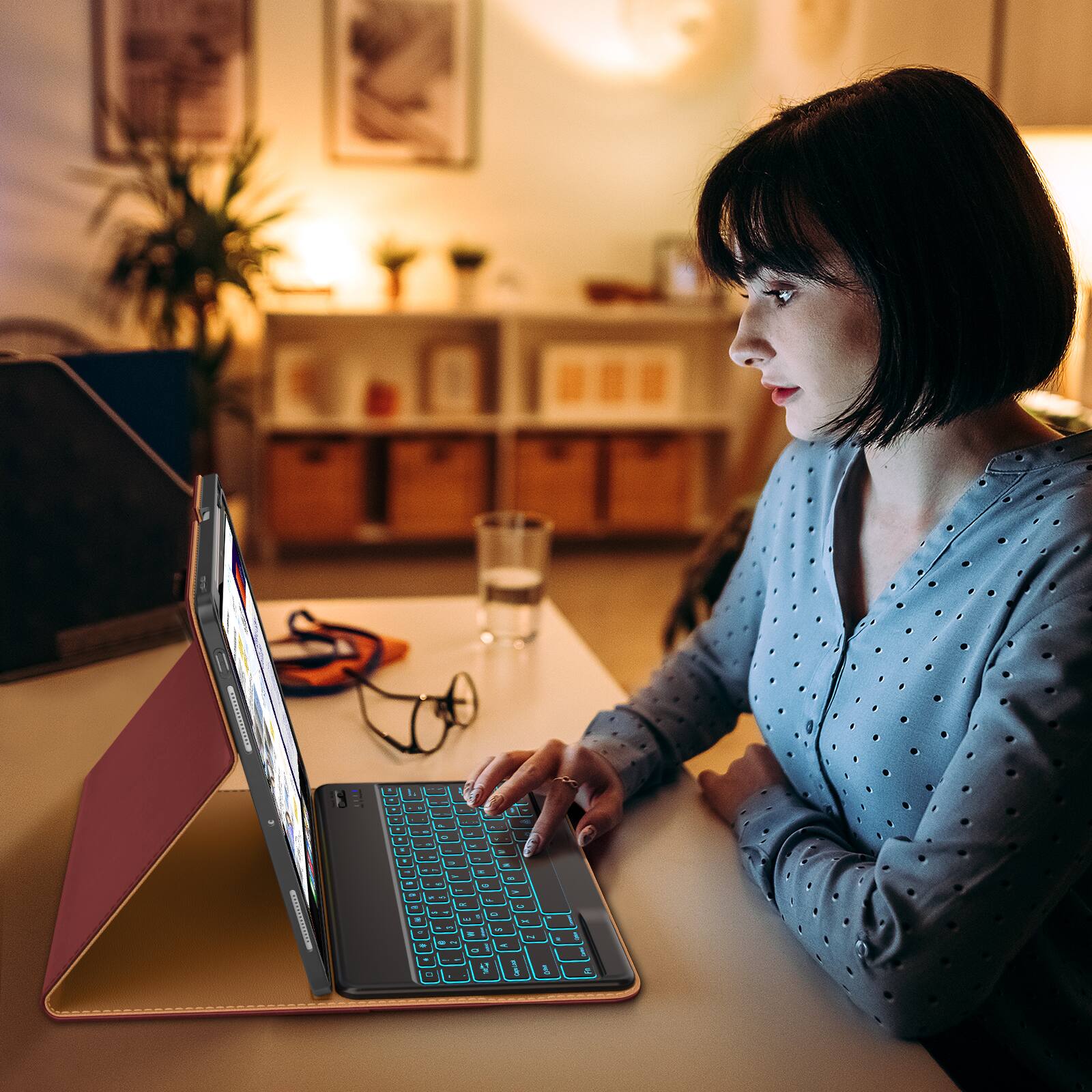 Alt View 3. DTTO - Case for iPad Pro 13 Inch M5/M4with Wireless Detachable Keyboard , Leather Folio Cover with Pencil Holder & Pocket - Burgundy Red.