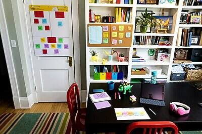 The text in the image appears to be "ISHAINS HITI." However, without additional context or a clearer image, it's difficult to determine the correct grouping or correction. If this is part of a larger text or has a specific meaning, please provide more details.