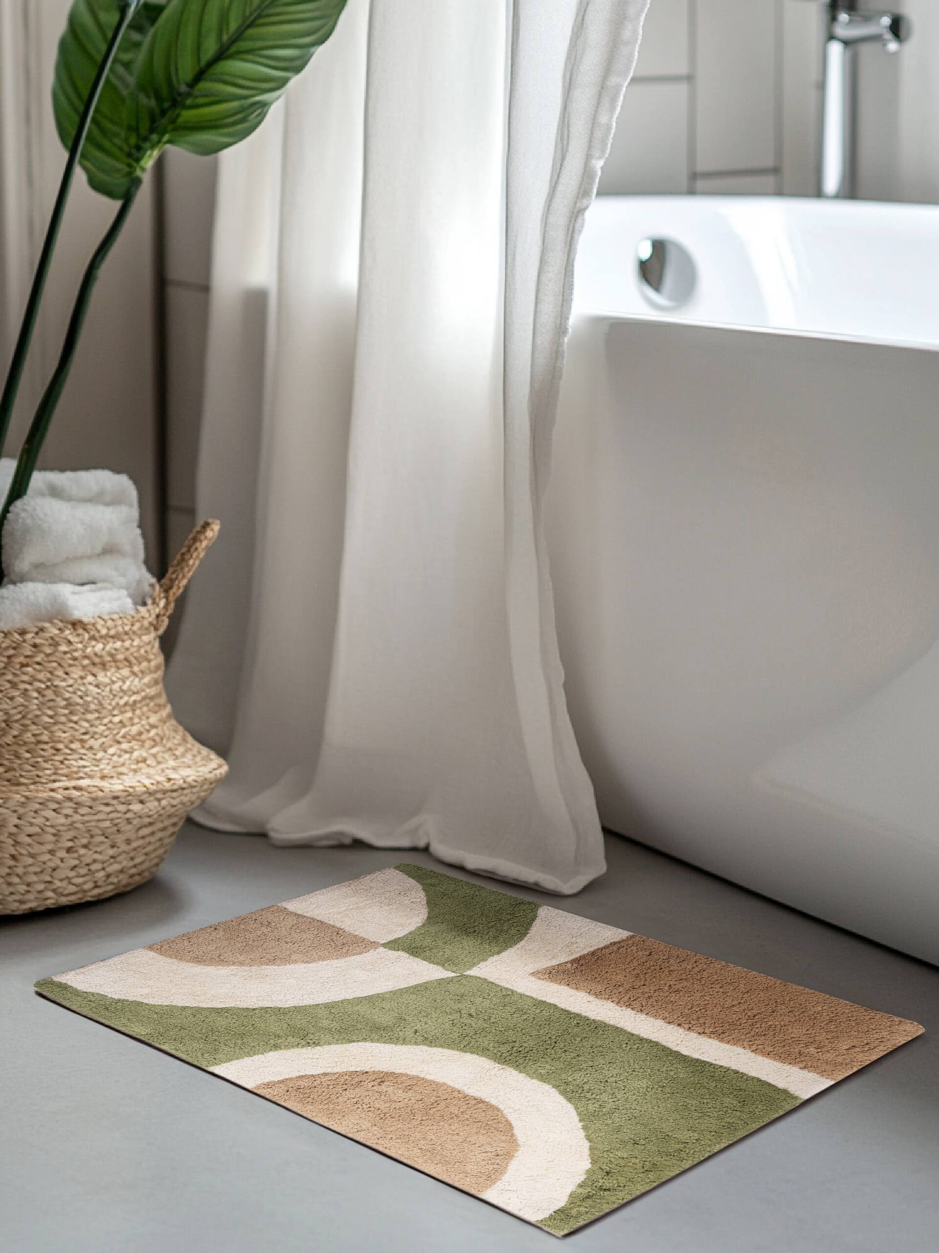 Left. GAURI KOHLI - Glendale Bath Mat - Multicolored.