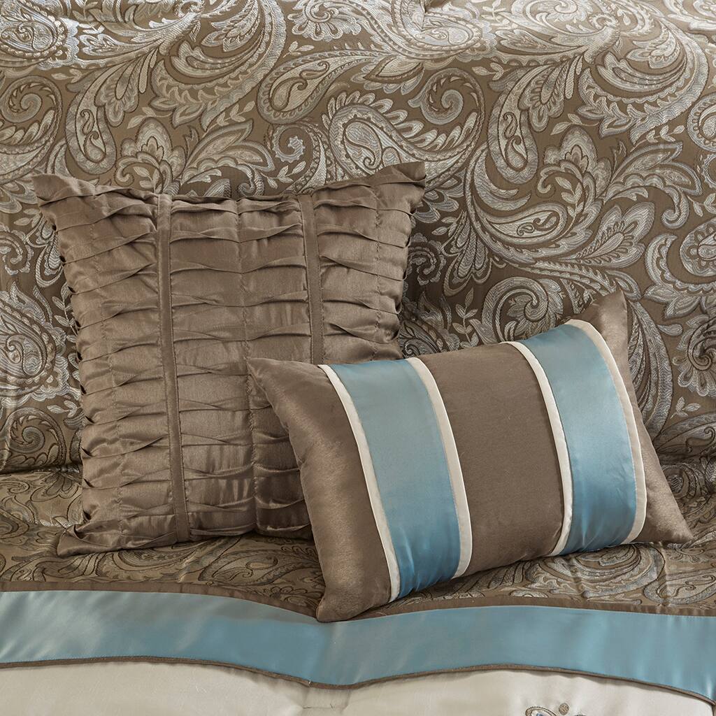 Alt View 1. Gracie Mills - Gracie Mills Garret 7-Piece Paisley Jacquard Comforter Set - Blue.