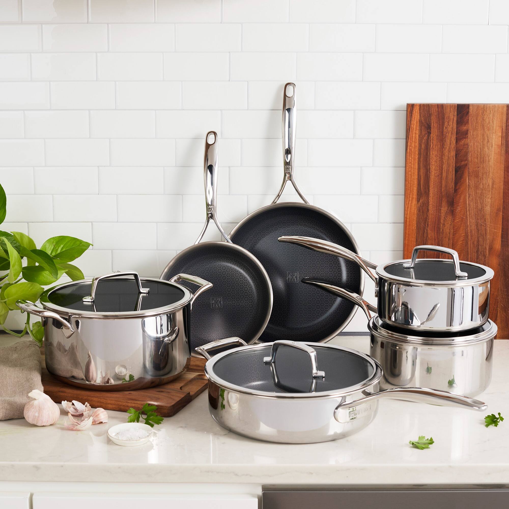 ZWILLING - Peak 10-pc Ceramic Nonstick Dual Performance Cookware Set - Stainless Steel - Thumbnail 4