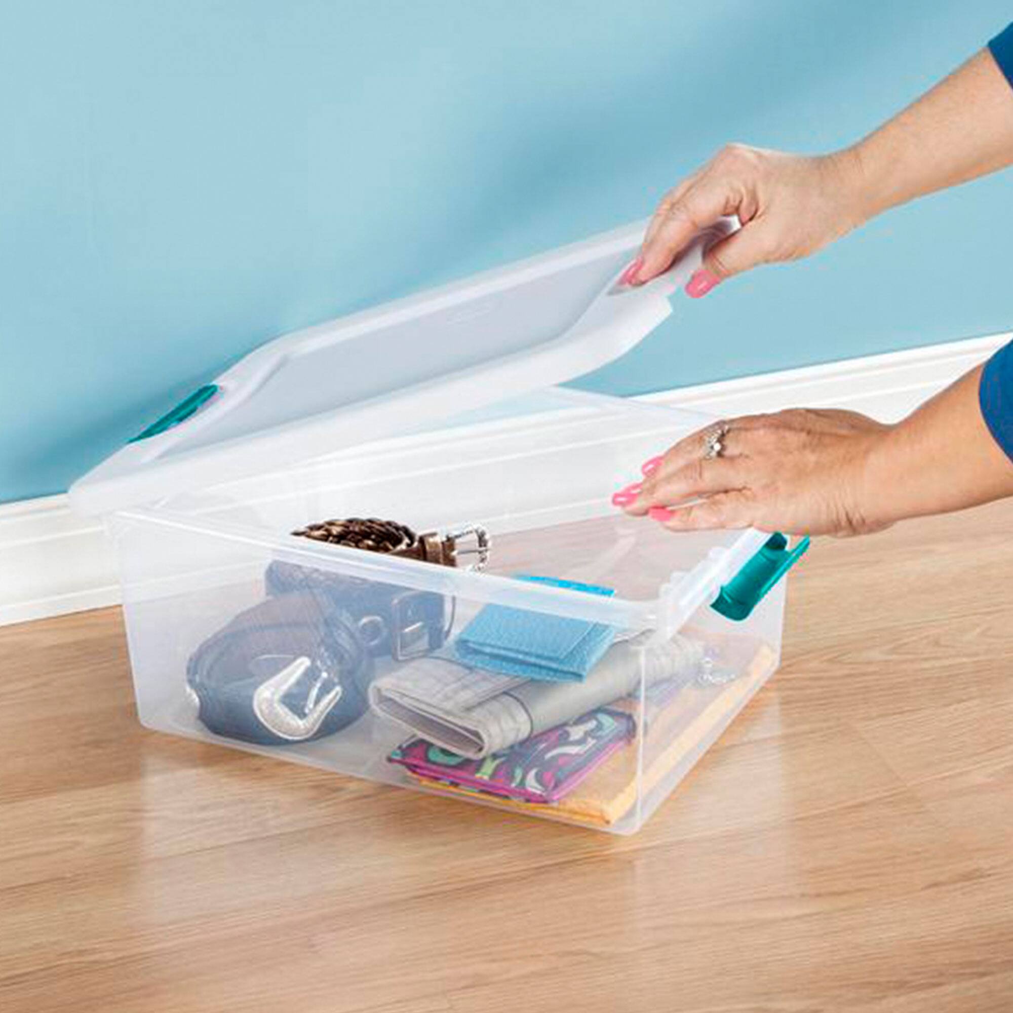 Alt View 8. Sterilite - Sterilite 6 Sets of 32 Quart Latch Lid Tote & 12 Sets of 15 Quart Latch Lid Tote - Clear.