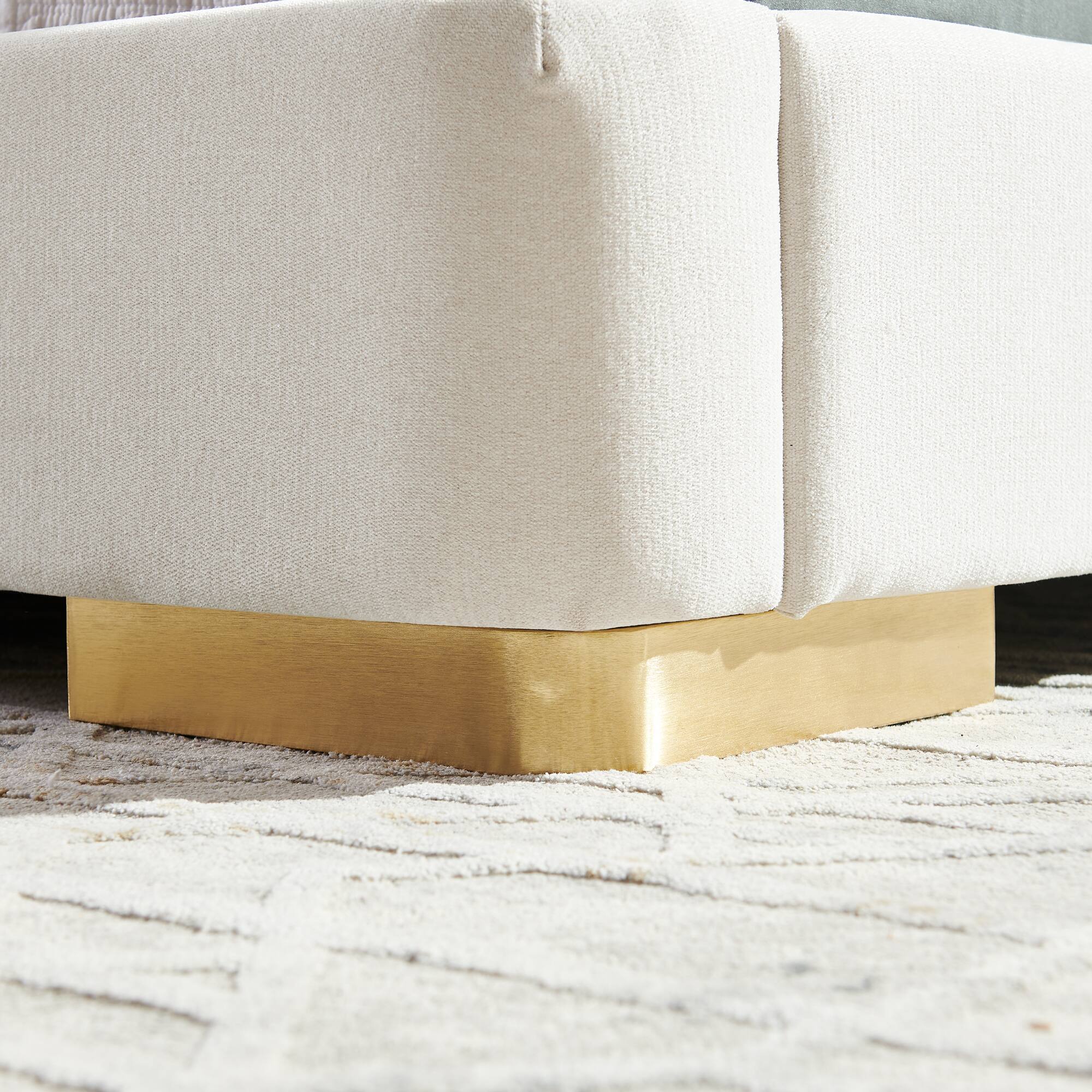 Alt View 1. Whisen - Upholstered Platform Bed,Soft Chenille Fabric Frame with Curved Headboard & Metal Legs - Beige.