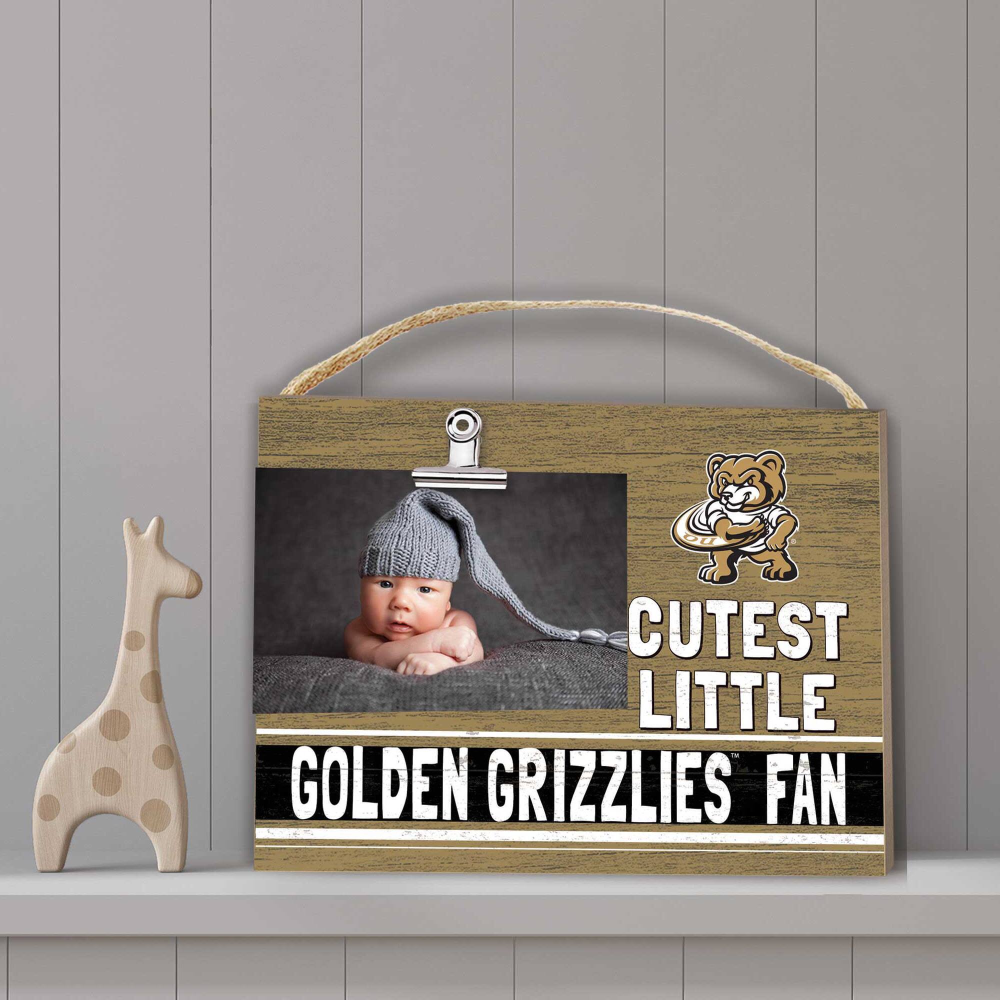 CUTEST LITTLE GOLDEN GRIZZLIES FAN