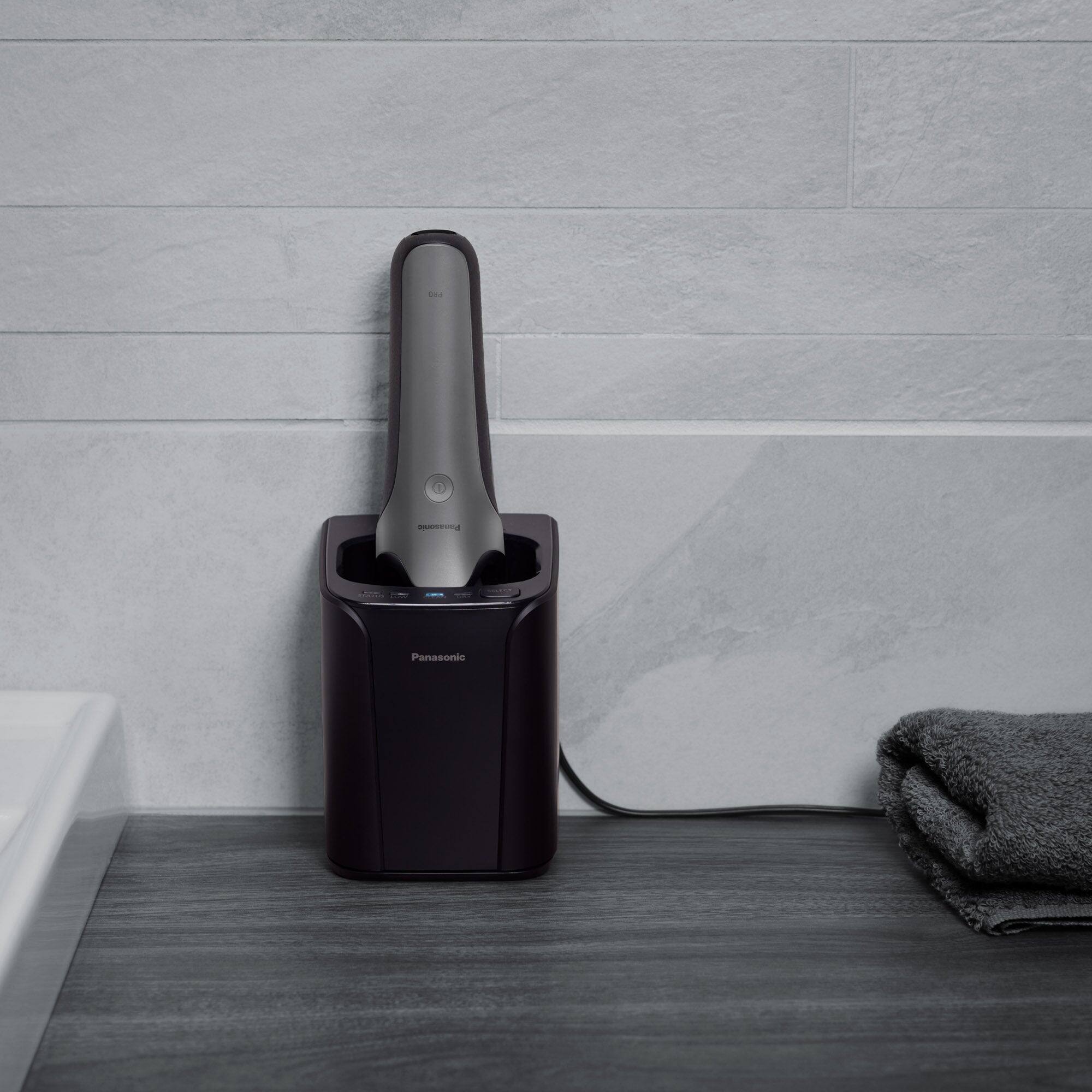 Alt View 6. Panasonic - ARC5 PRO Men's 5-Blade Electric Razor.