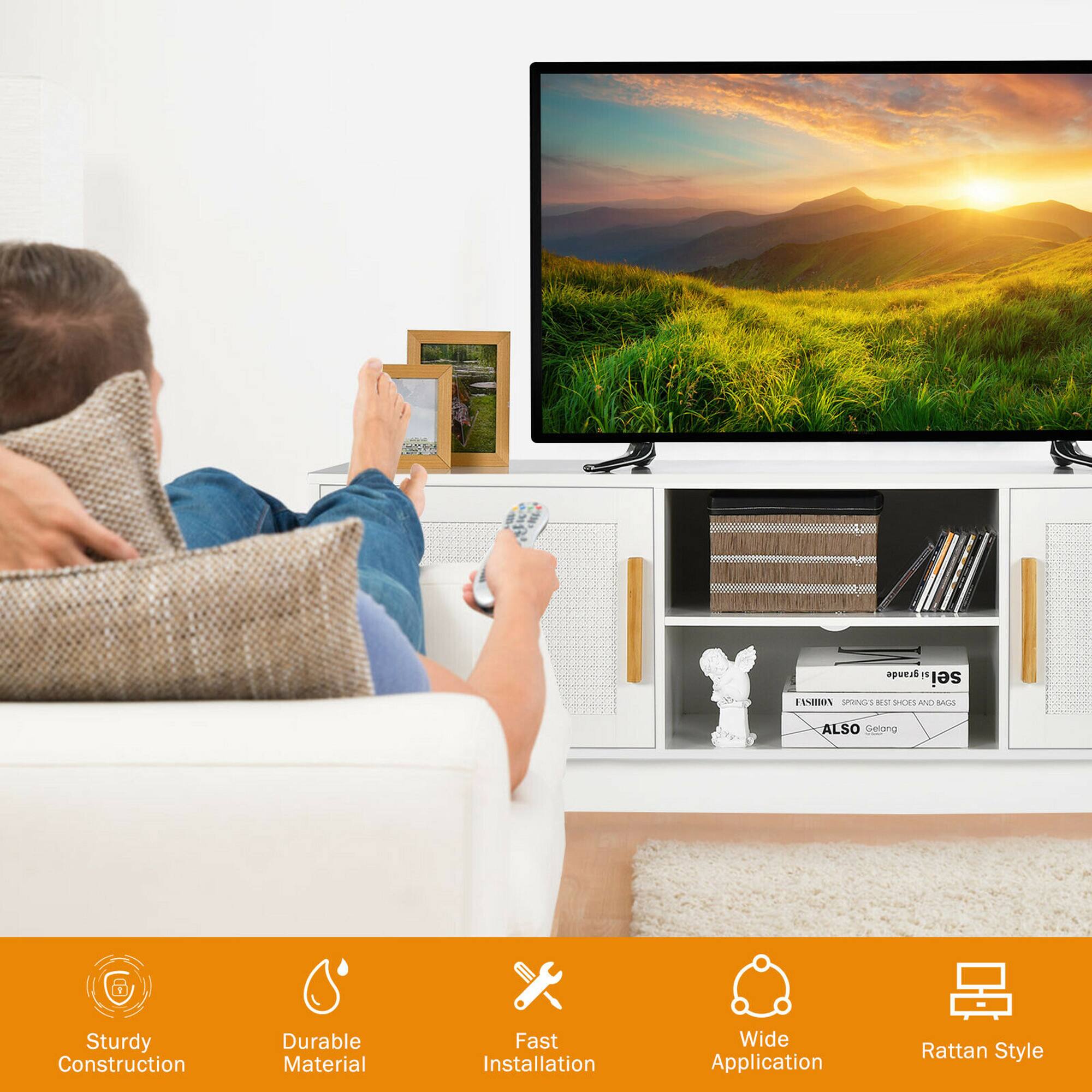 The text on the image is grouped and corrected as follows:

Grande 7 sei 1% SPanAUS NL 110H -2 MA ALSO Gelang Sturdy Construction Durable Material Fast Installation Wide Application Rattan Style