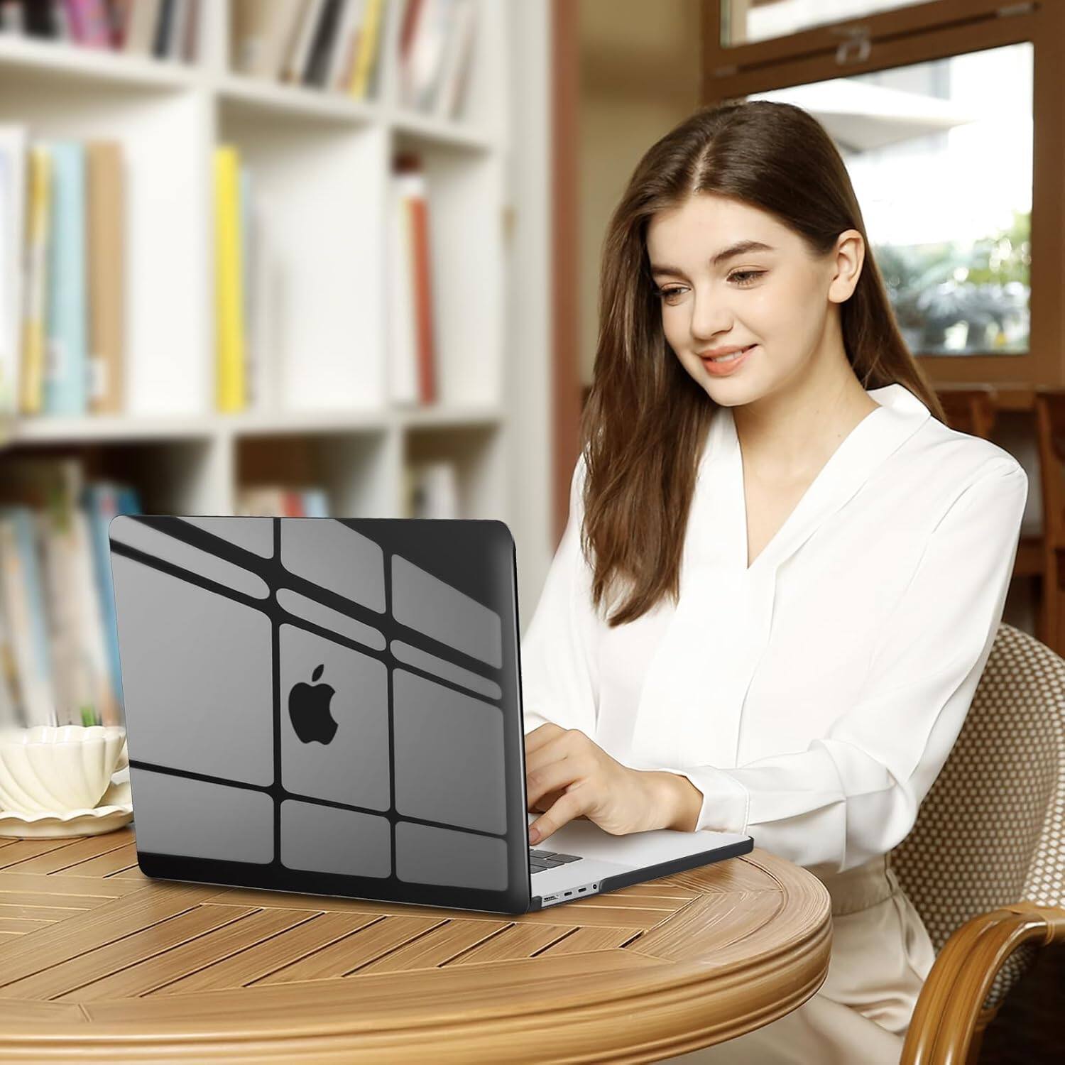 Alt View 2. mosiso - 4IN1 Case for  MacBook Pro 16 inch Case M5 2026 M4 2025 M3 M2 M1 2024-2021 A3429 A3428 A3403 A3186 A2991 A2780 A2485 - Smoke Black.