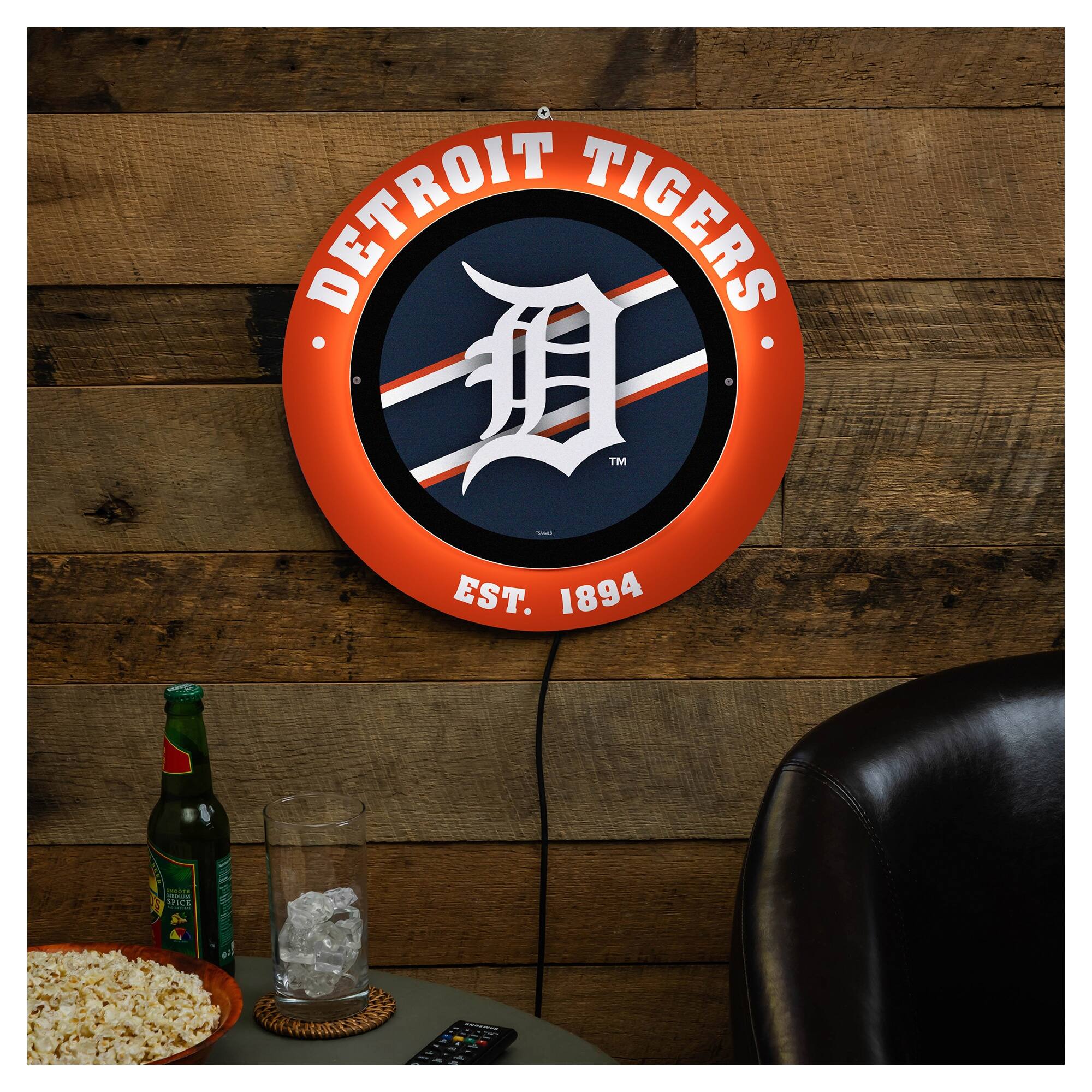 DETROIT TIGERS EST. 1894
