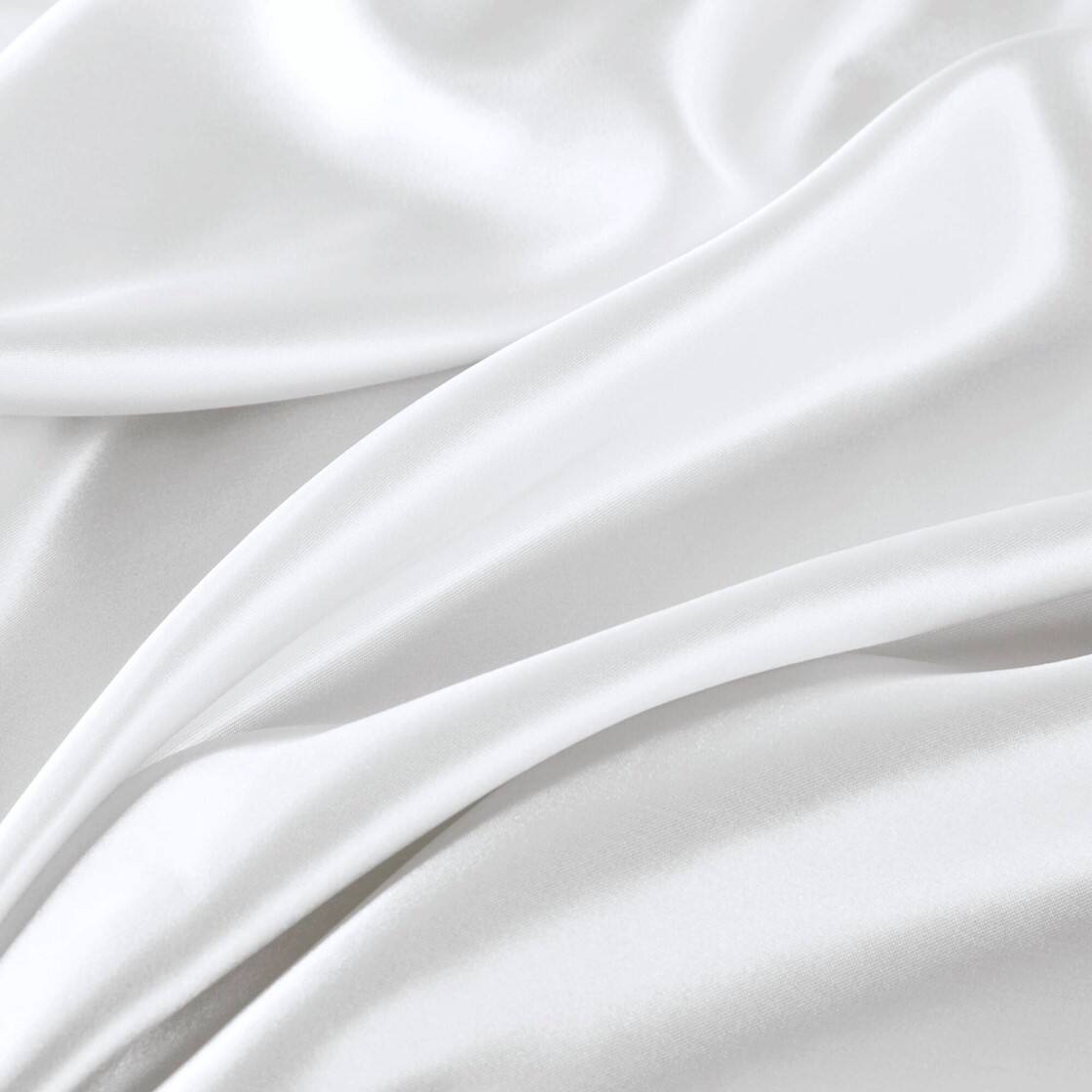 Alt View 5. Gracie Mills - Gracie Mills Coralie 6-Piece Wrinkle-free Satin Sheet Set - White.