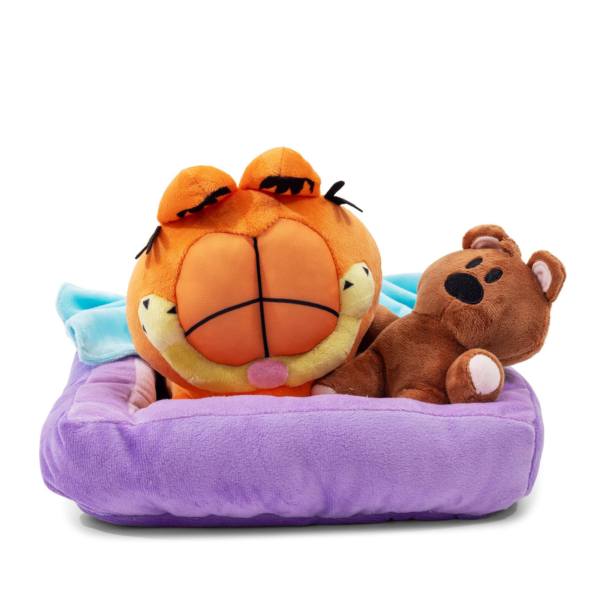 Front. Nickelodeon - Garfield Sleeping With Pookie 7-Inch Collector Plush - Multi-Colored.