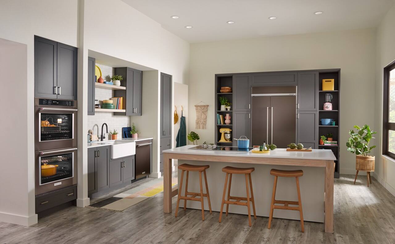 Alt View 14. KitchenAid - 27" Built-In Electric Convection Double Wall Oven with Air Fry Mode - Black Stainless Steel.