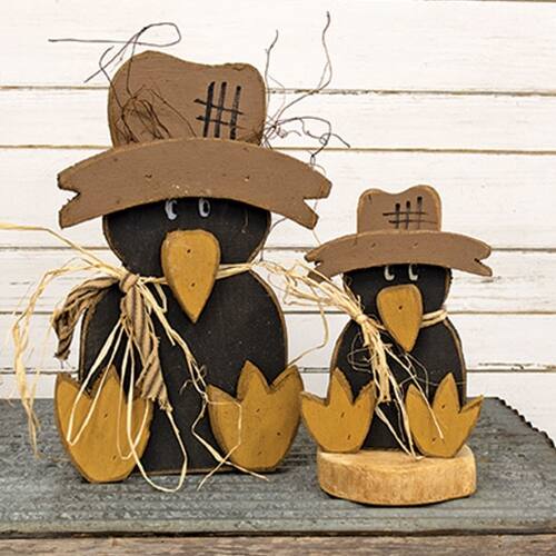 Angle. BreeBe - ^^Rustic Wood Sitting Crow in Scarecrow Hat 17.5" - Multicolor.